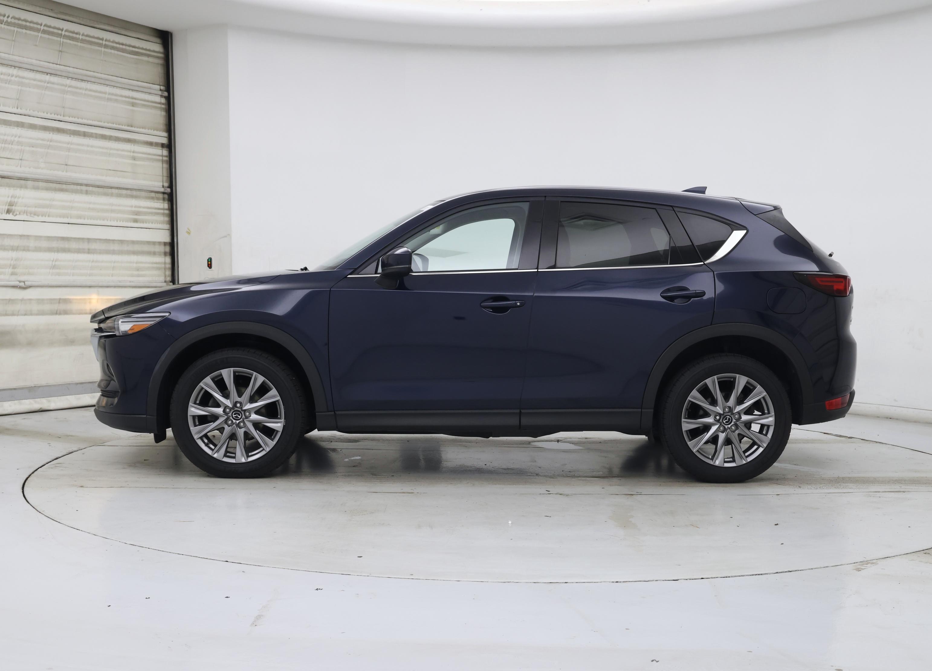 Thumbnail: 2021 Mazda CX-5 - 3