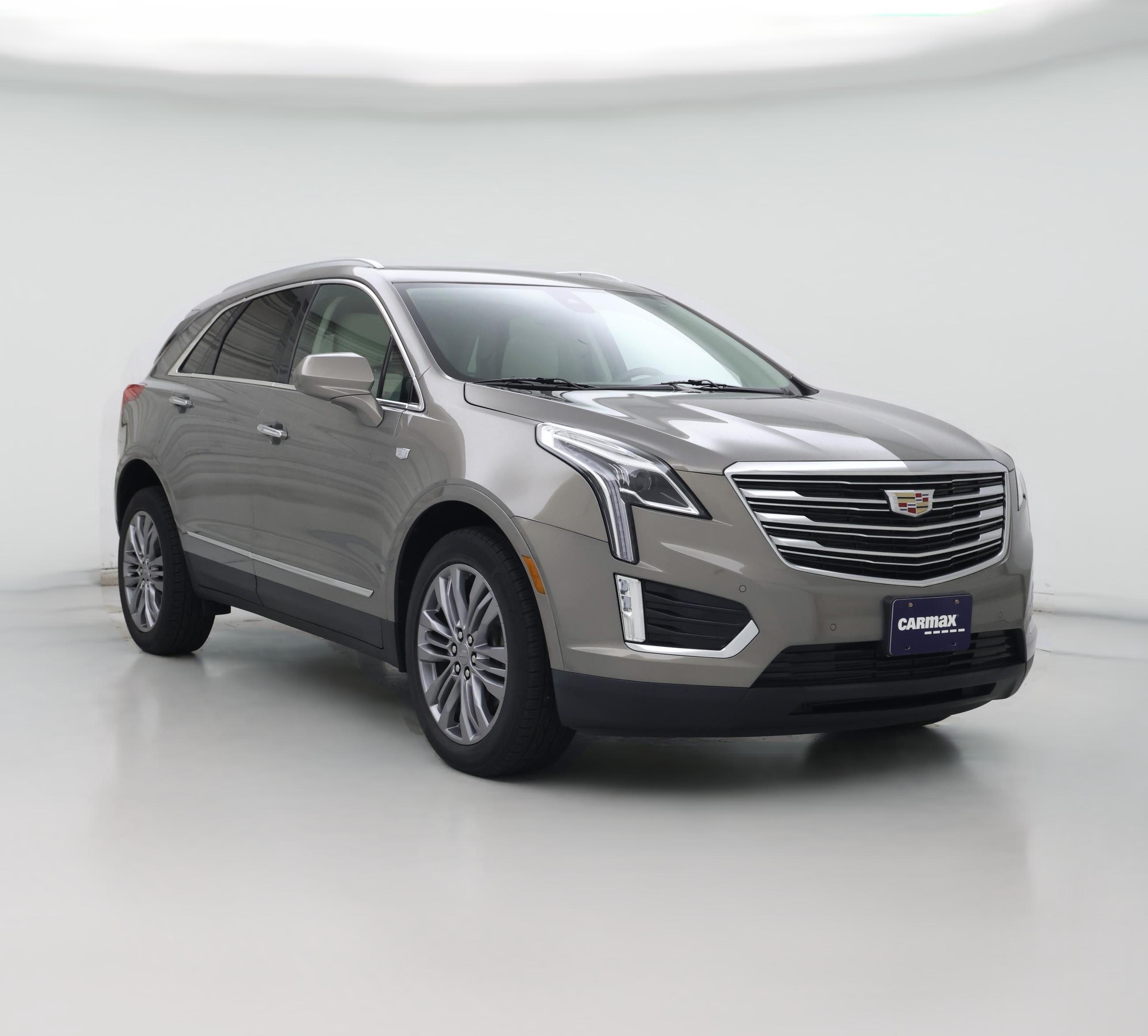 Thumbnail: 2018 Cadillac XT5 - 1