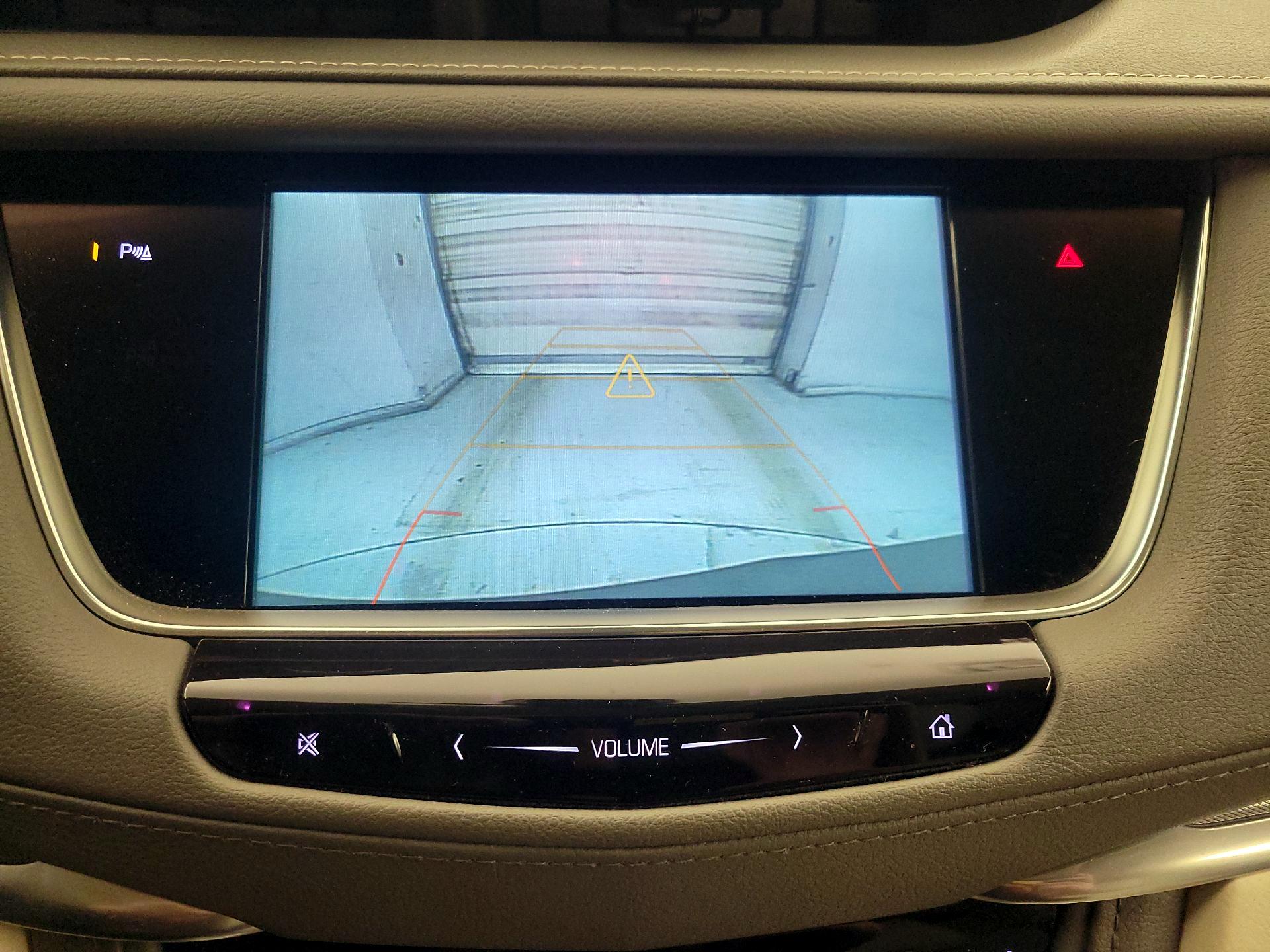 Thumbnail: 2018 Cadillac XT5 - 15