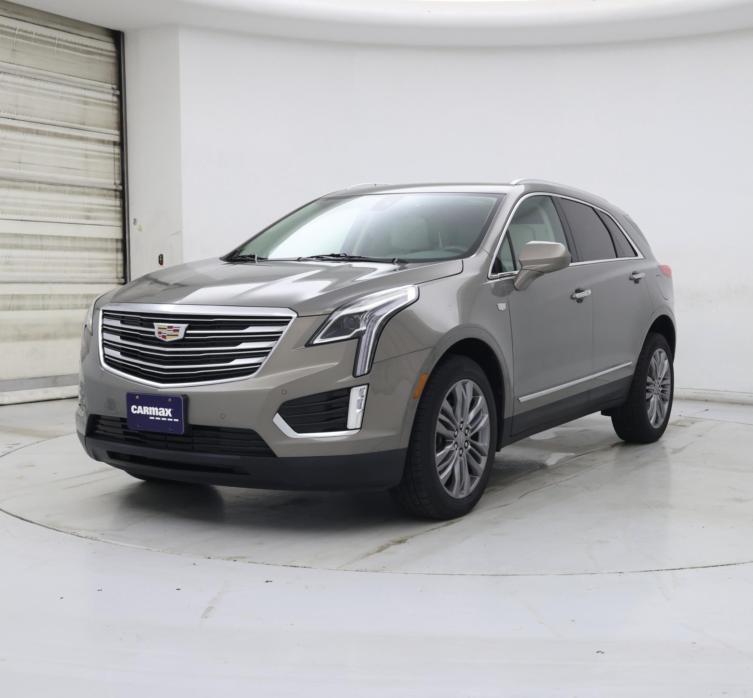 Thumbnail: 2018 Cadillac XT5 - 4