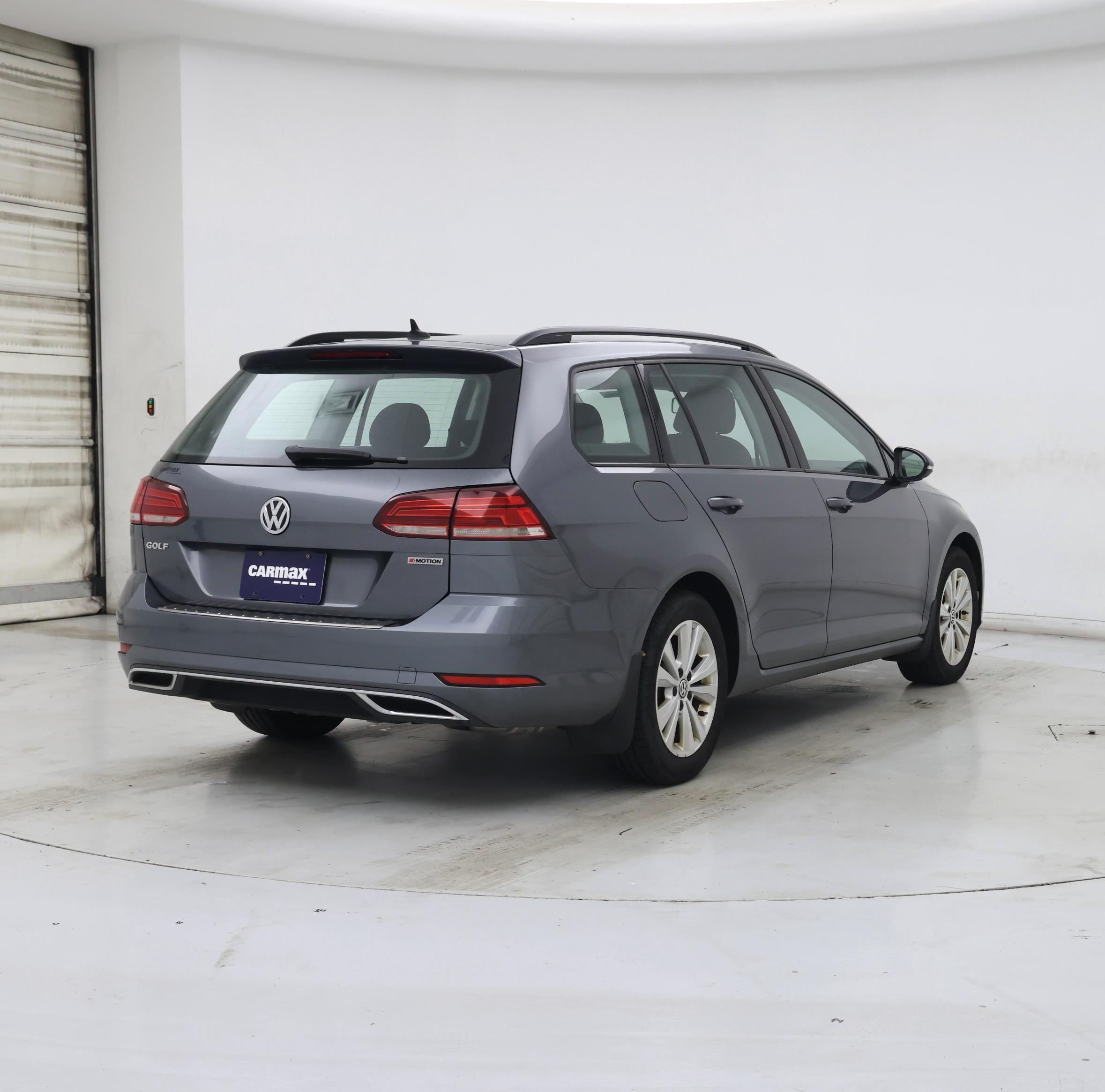 Thumbnail: 2019 Volkswagen Golf - 8