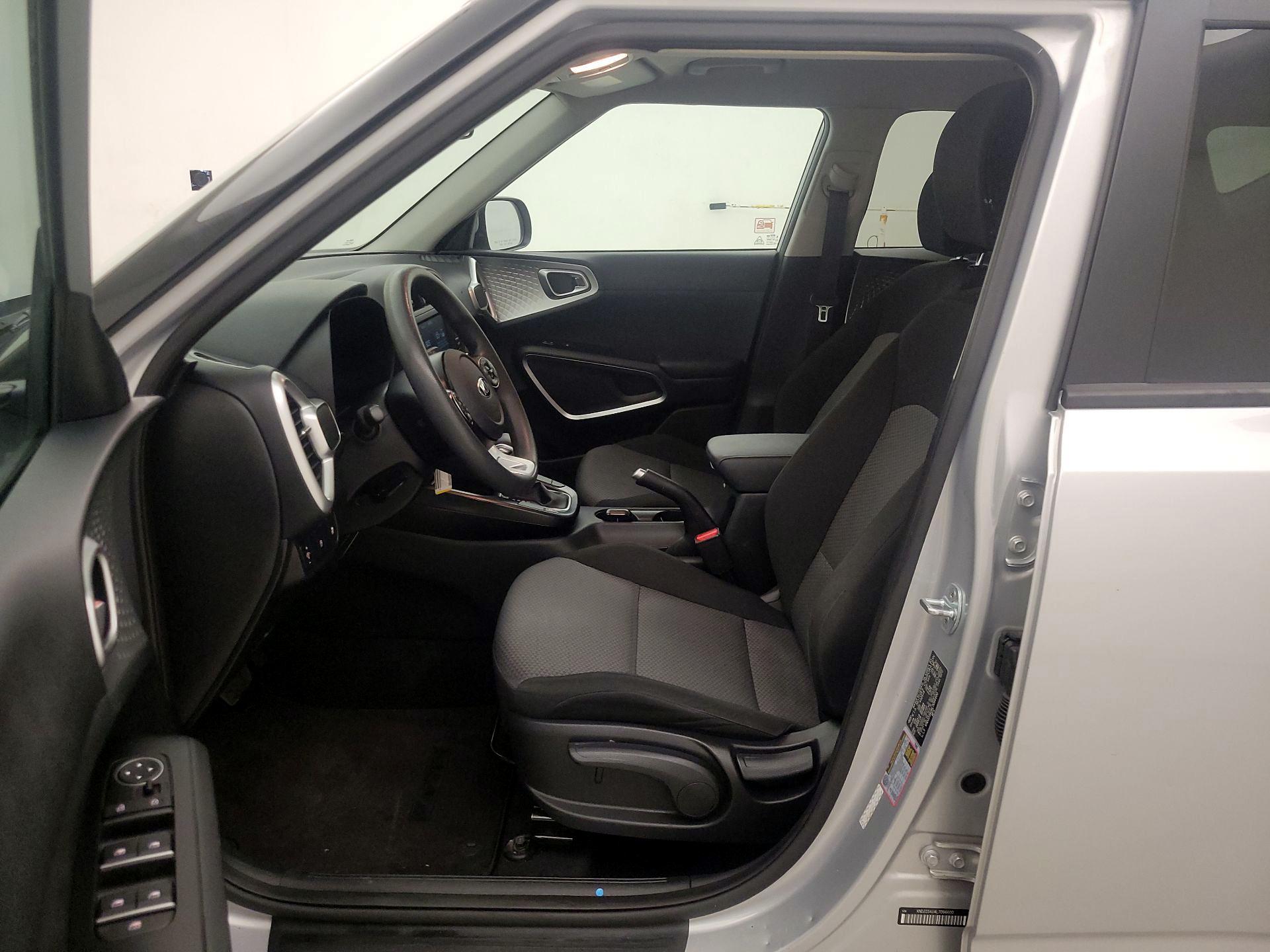 Thumbnail: 2020 Kia Soul - 11