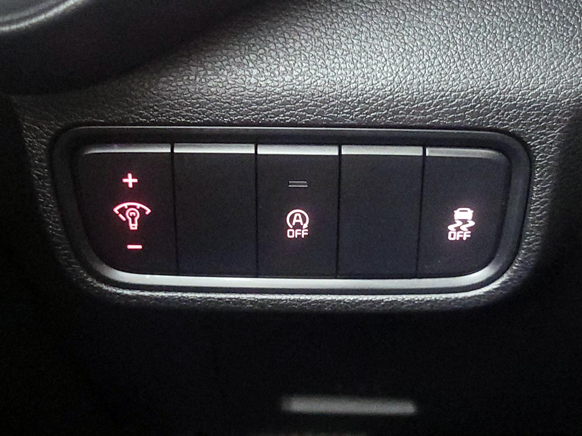 Thumbnail: 2020 Kia Soul - 13