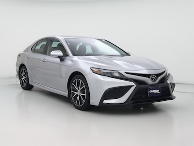 Silver 2021 Toyota Camry SE