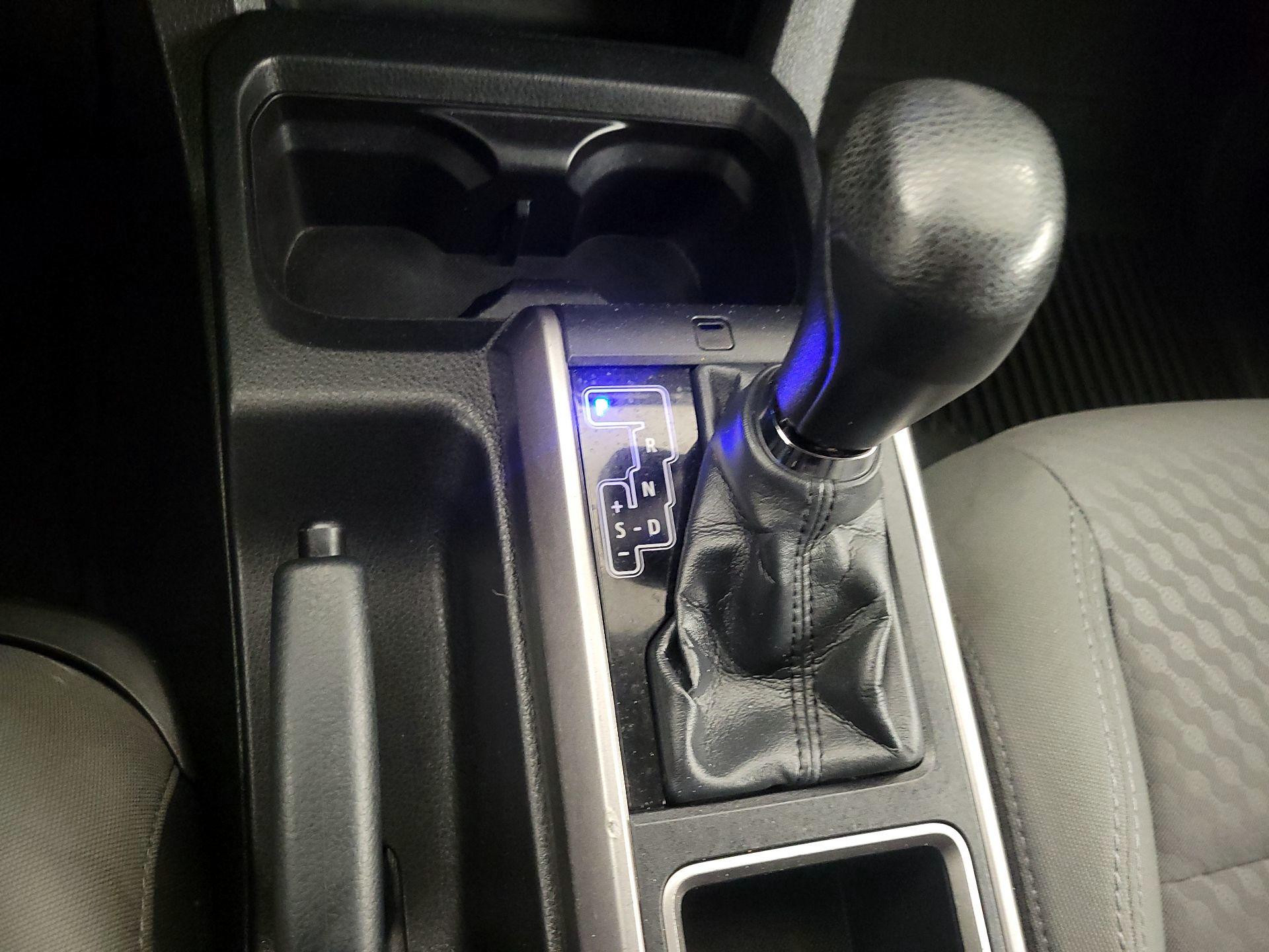 Thumbnail: 2022 Toyota Tacoma - 17