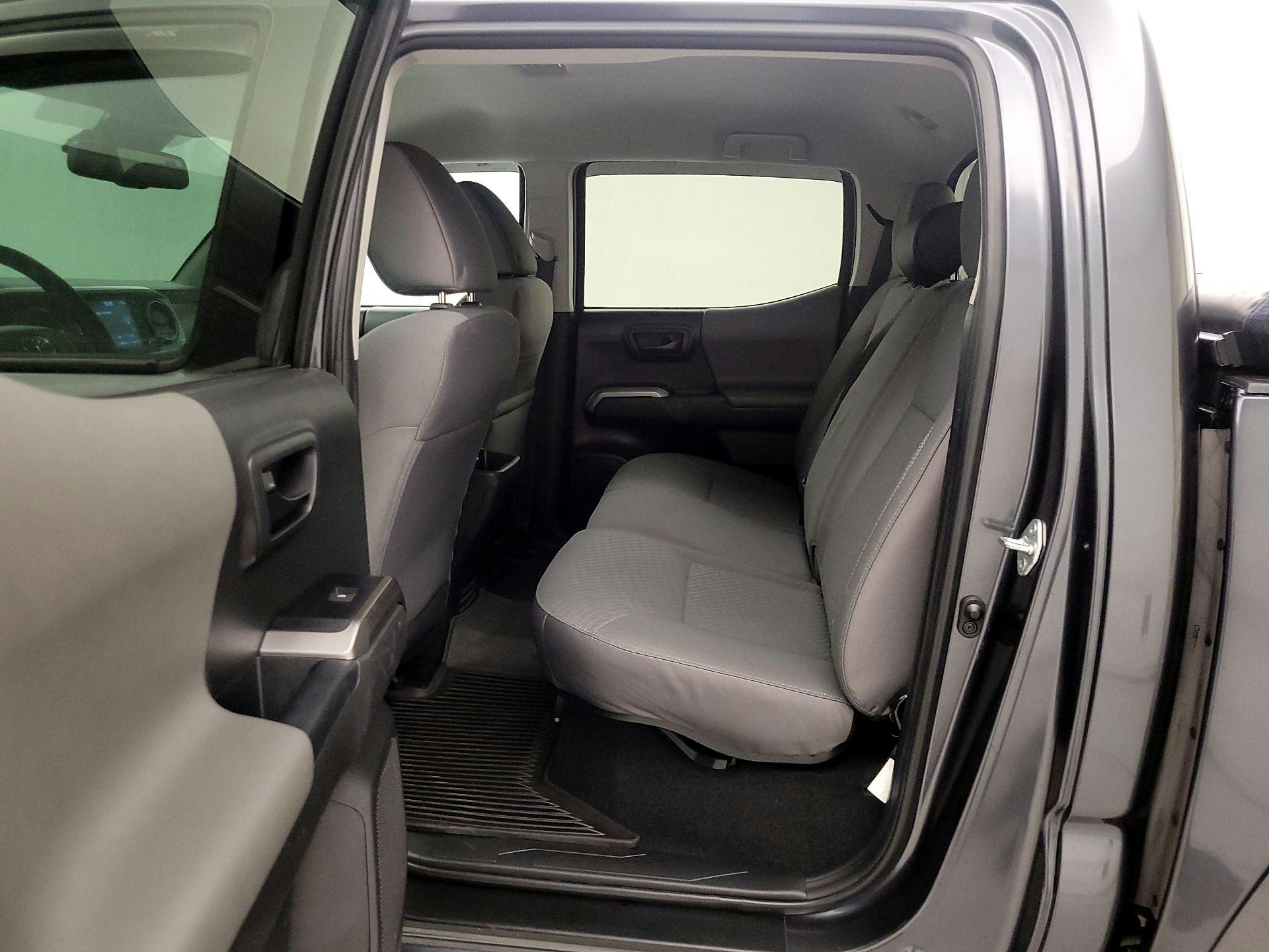 Thumbnail: 2022 Toyota Tacoma - 19