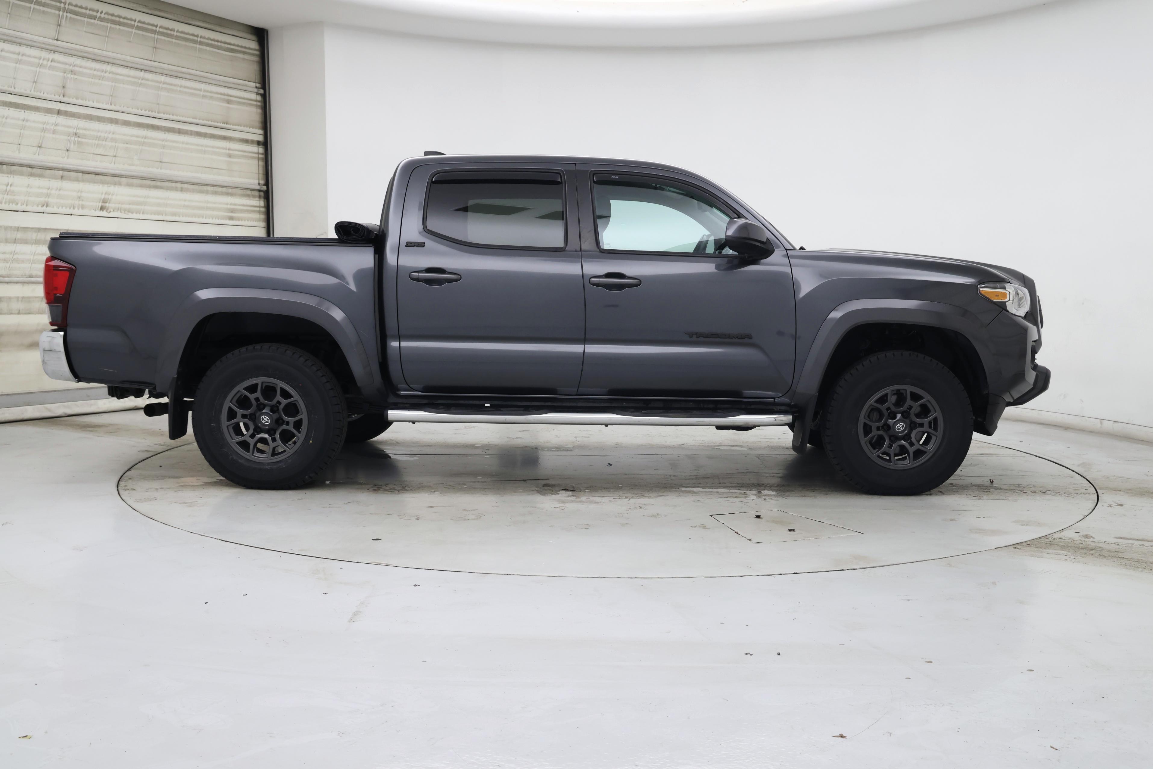 Thumbnail: 2022 Toyota Tacoma - 7