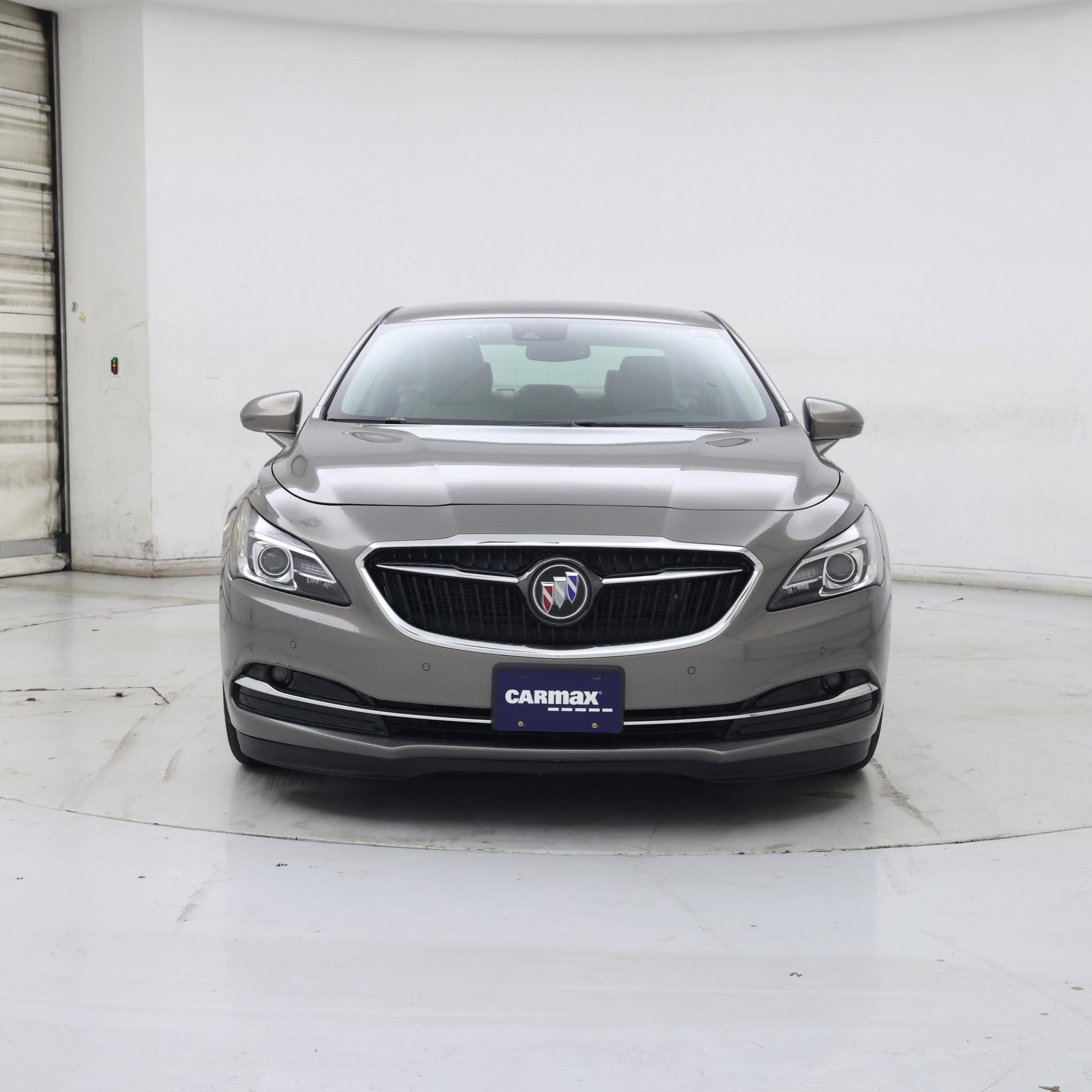 Thumbnail: 2017 Buick LaCrosse - 5