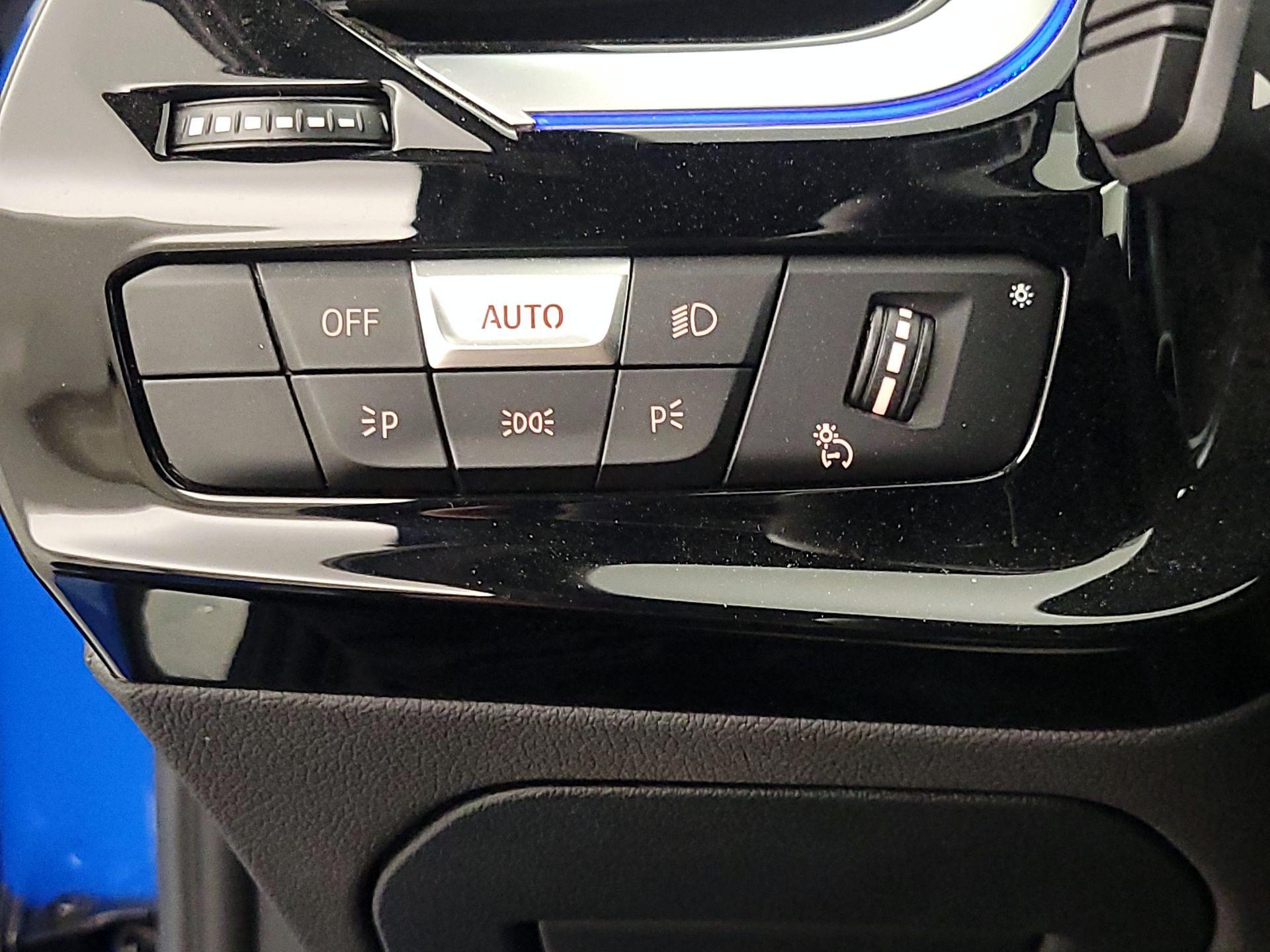 Thumbnail: 2020 BMW Z4 - 13