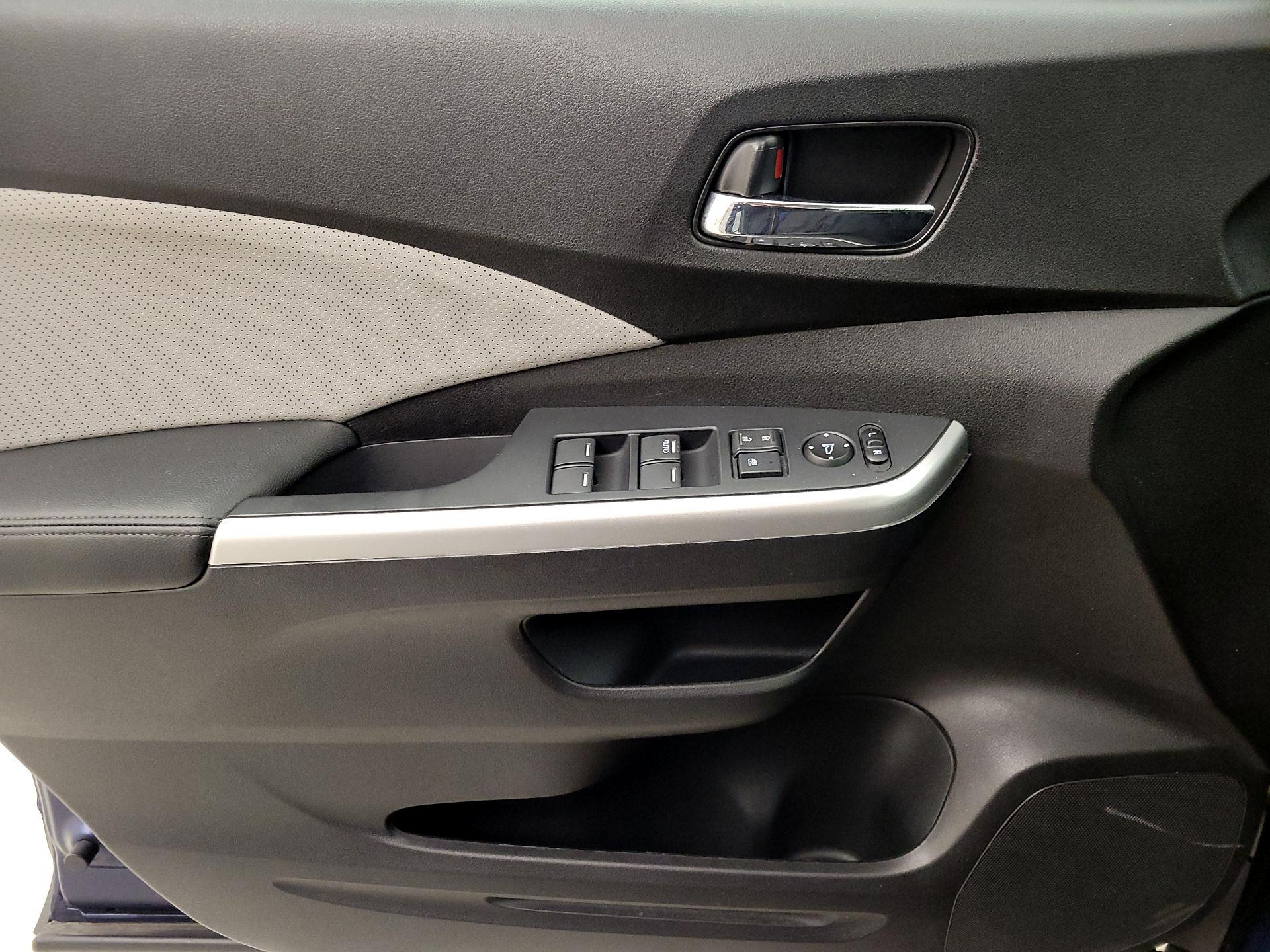 Thumbnail: 2016 Honda CR-V - 12