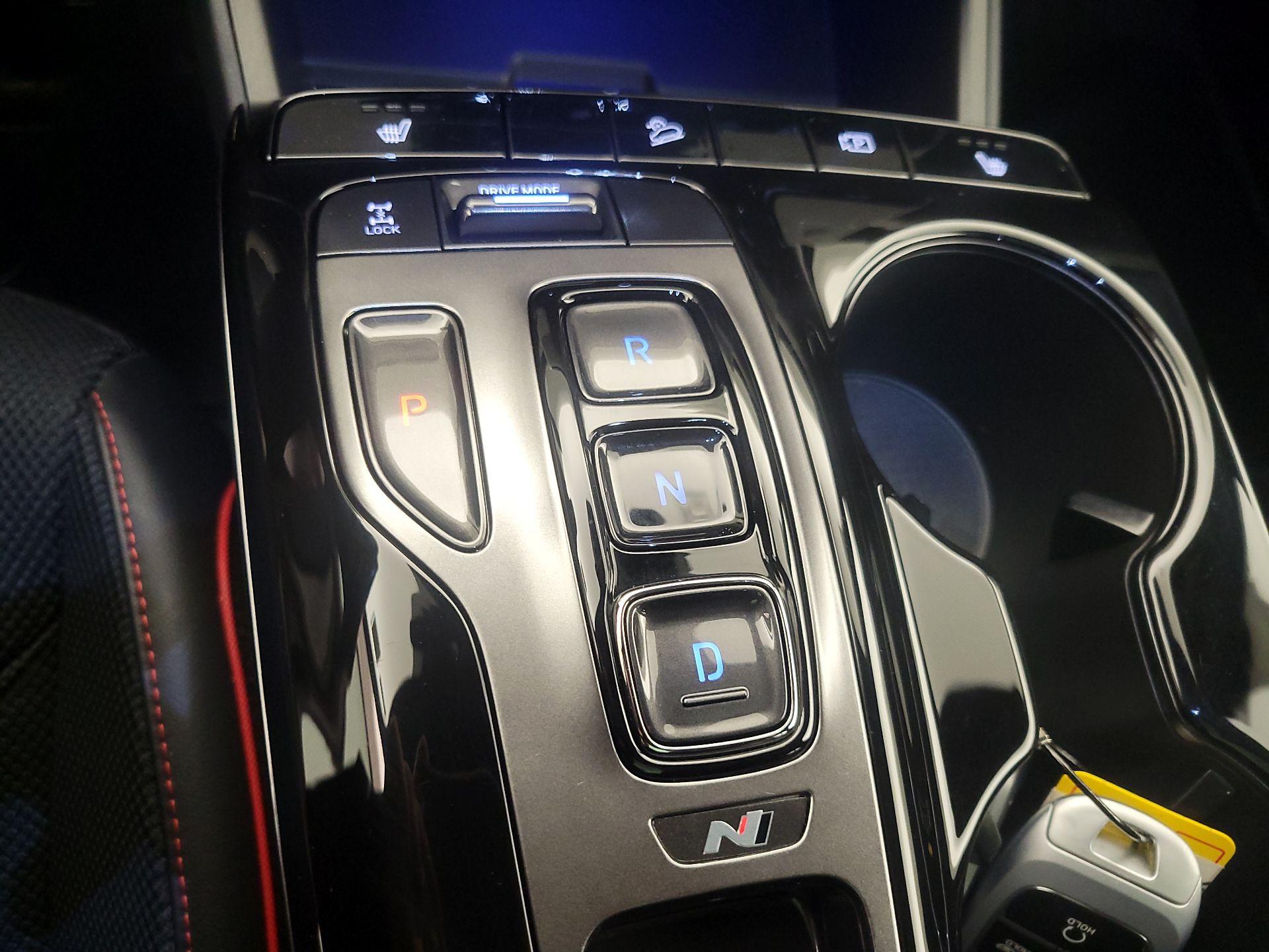 Thumbnail: 2024 Hyundai Tucson - 18