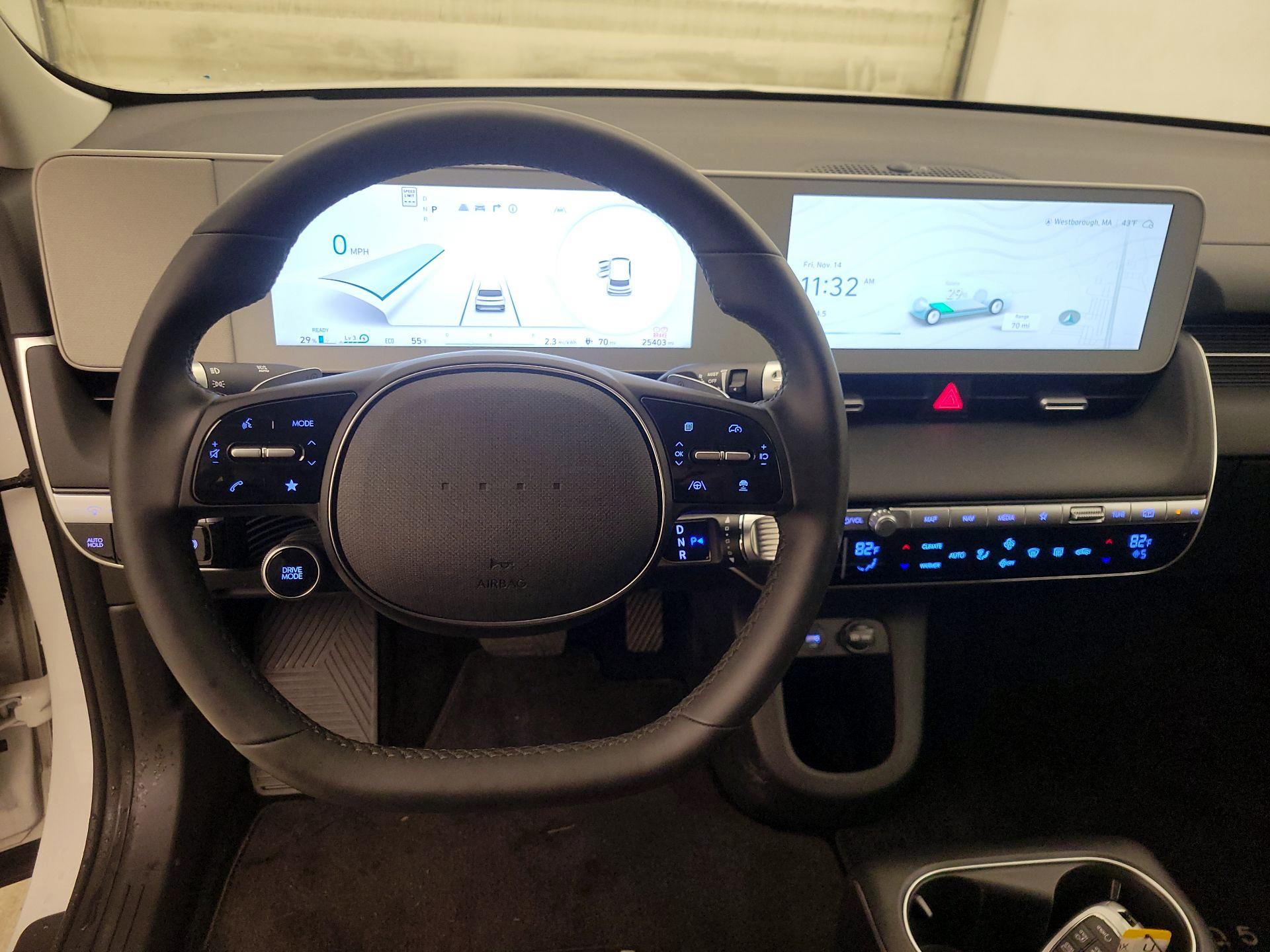 Thumbnail: 2023 Hyundai Ioniq 5 - 10