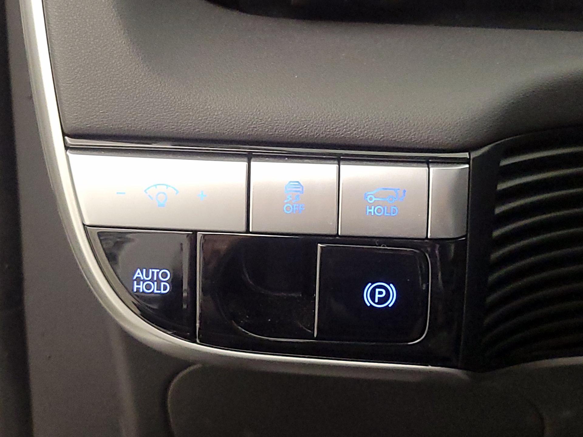 Thumbnail: 2023 Hyundai Ioniq 5 - 13