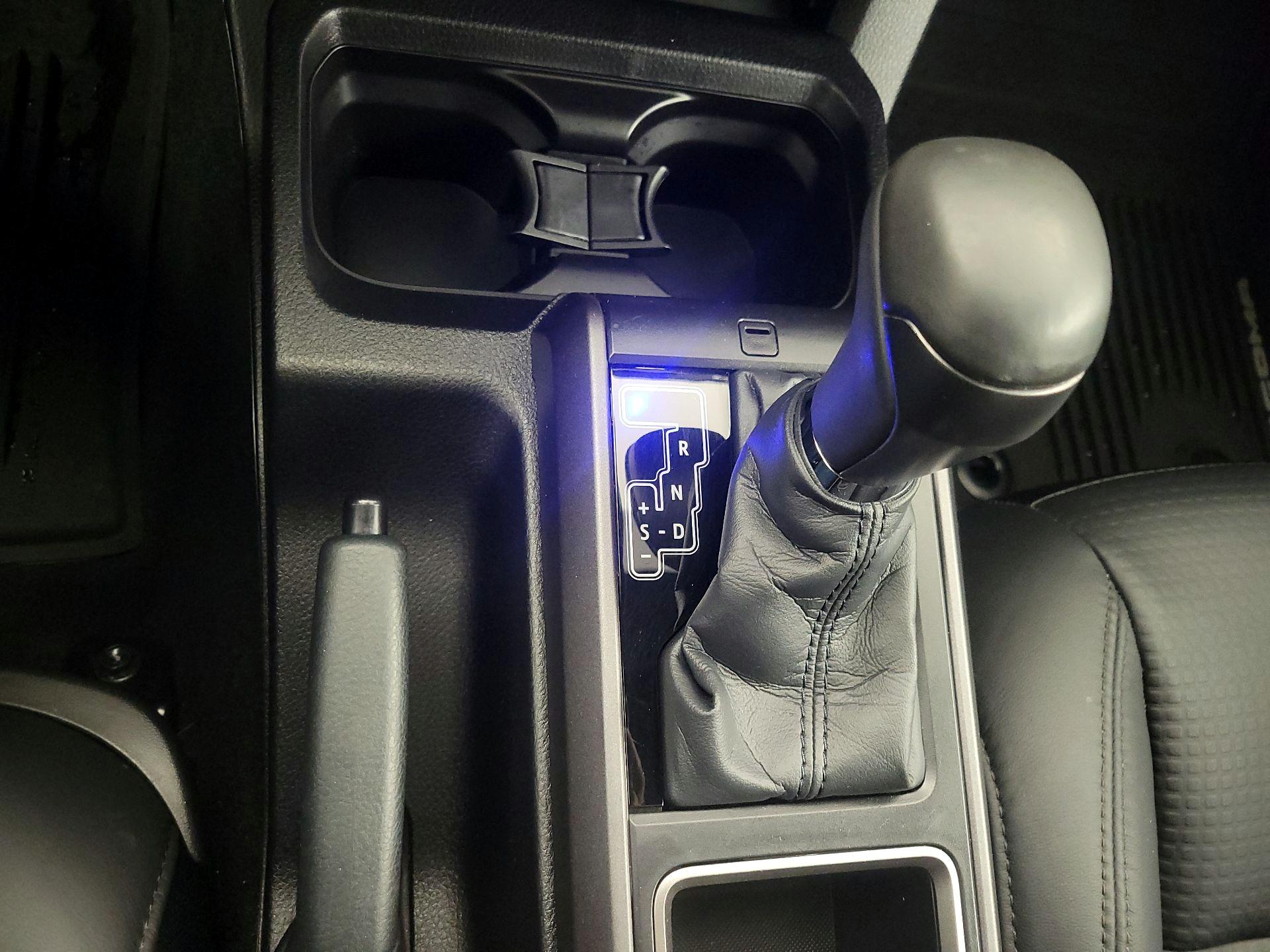 Thumbnail: 2021 Toyota Tacoma - 18