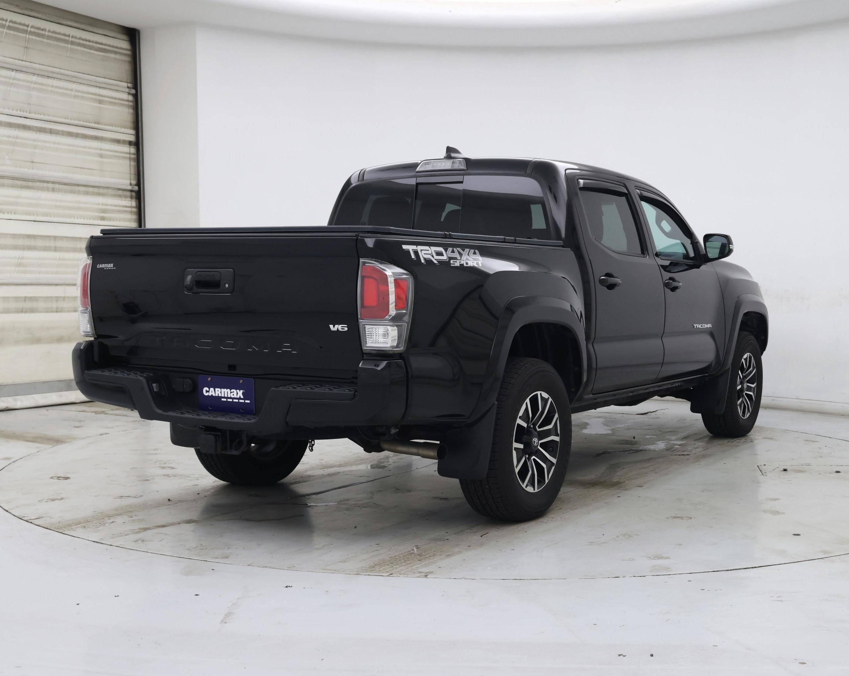 Thumbnail: 2021 Toyota Tacoma - 8