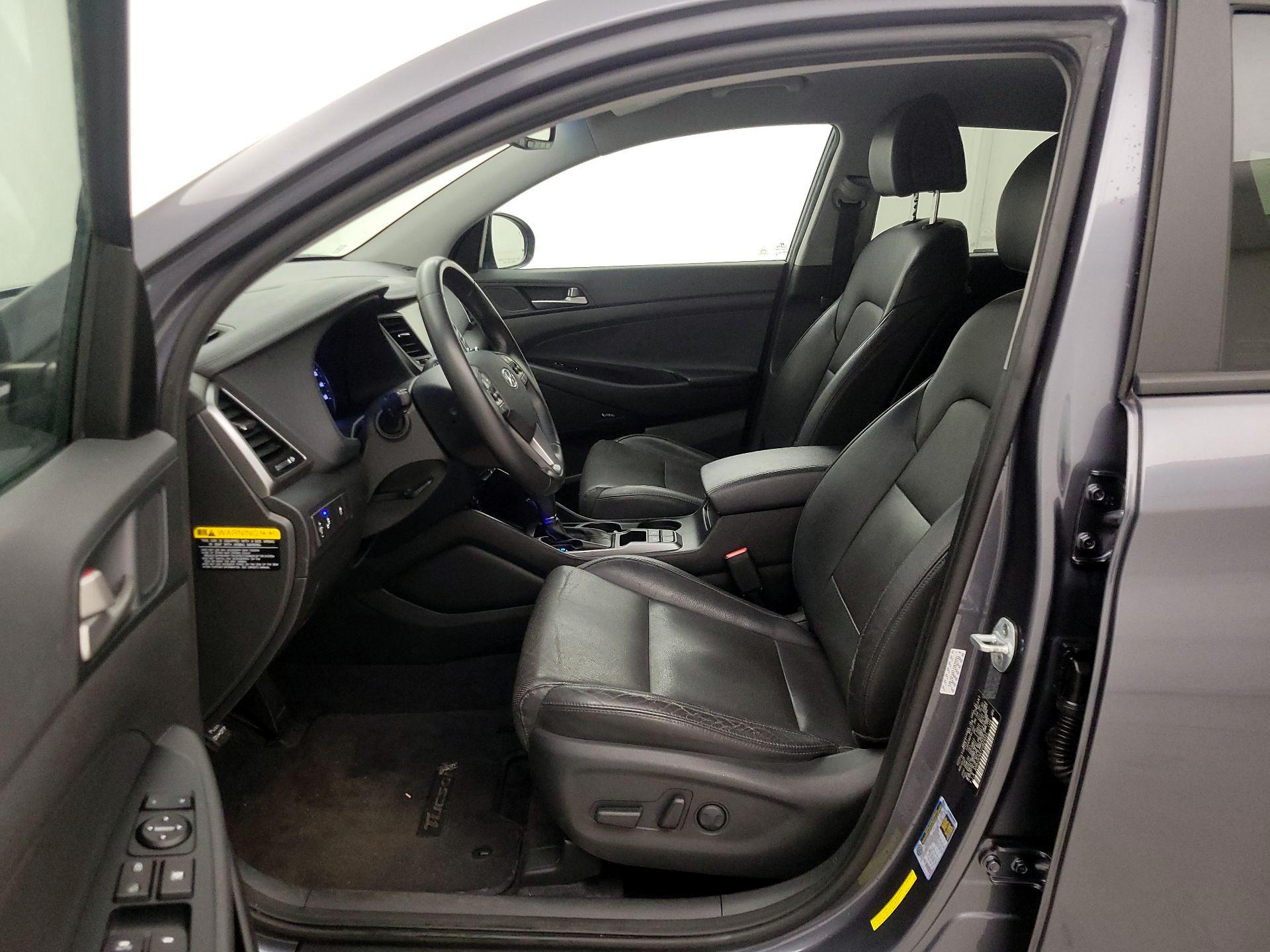 Thumbnail: 2018 Hyundai Tucson - 11