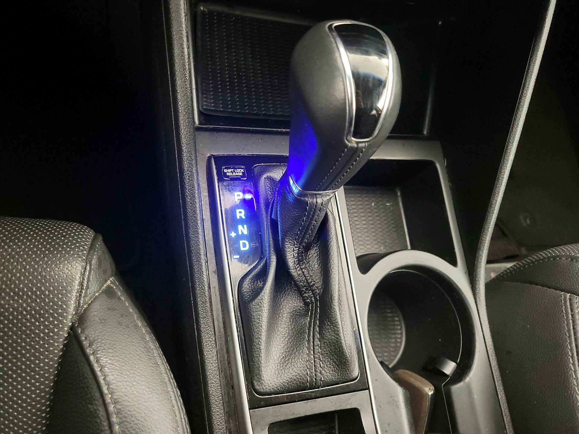 Thumbnail: 2018 Hyundai Tucson - 18