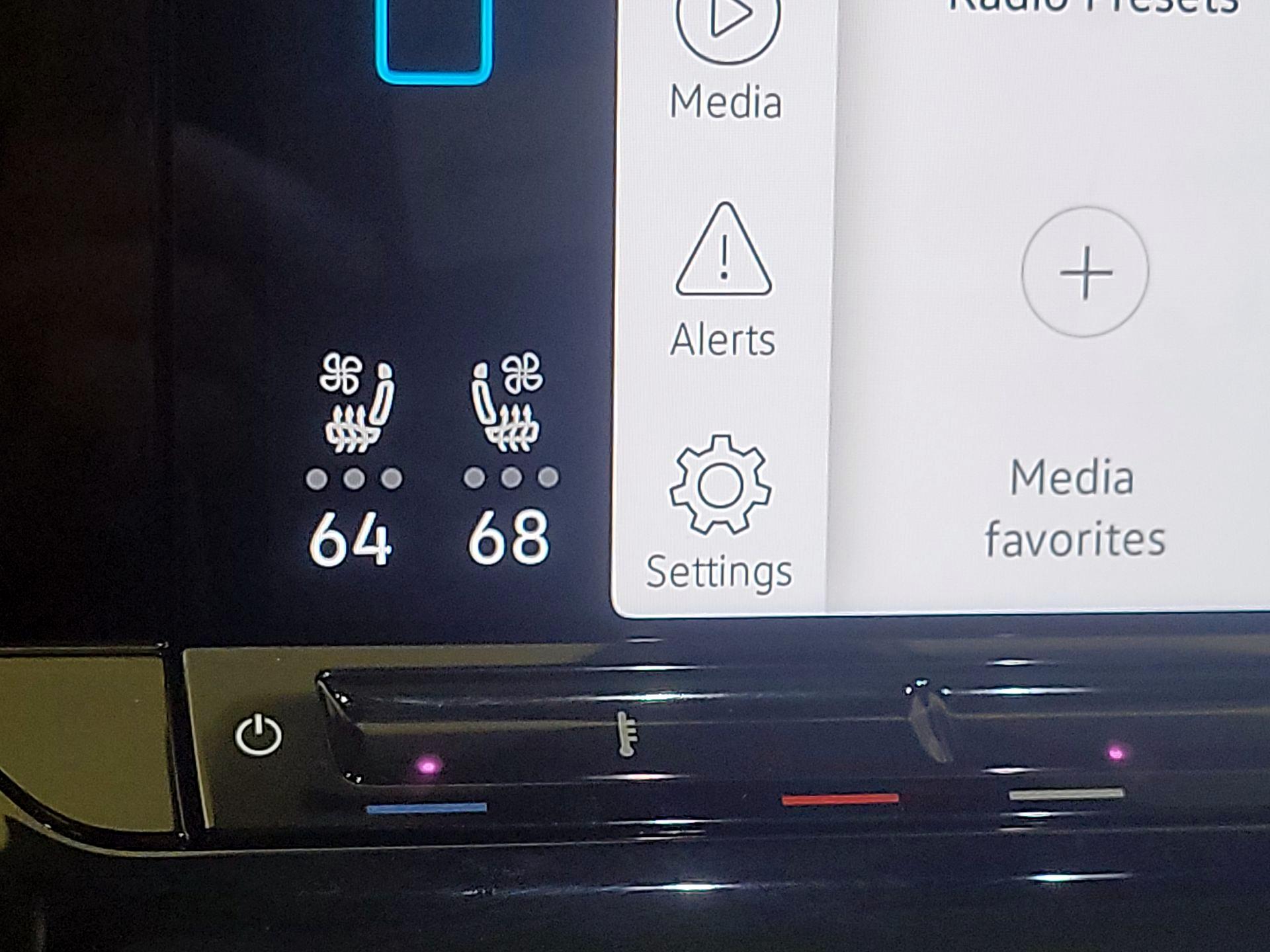 Thumbnail: 2025 Volkswagen Atlas - 16