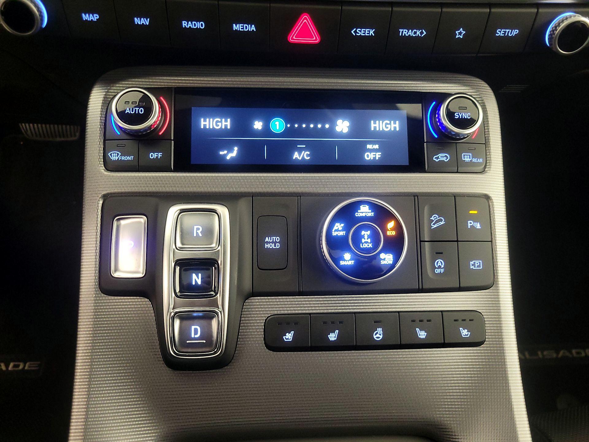 Thumbnail: 2023 Hyundai Palisade - 17