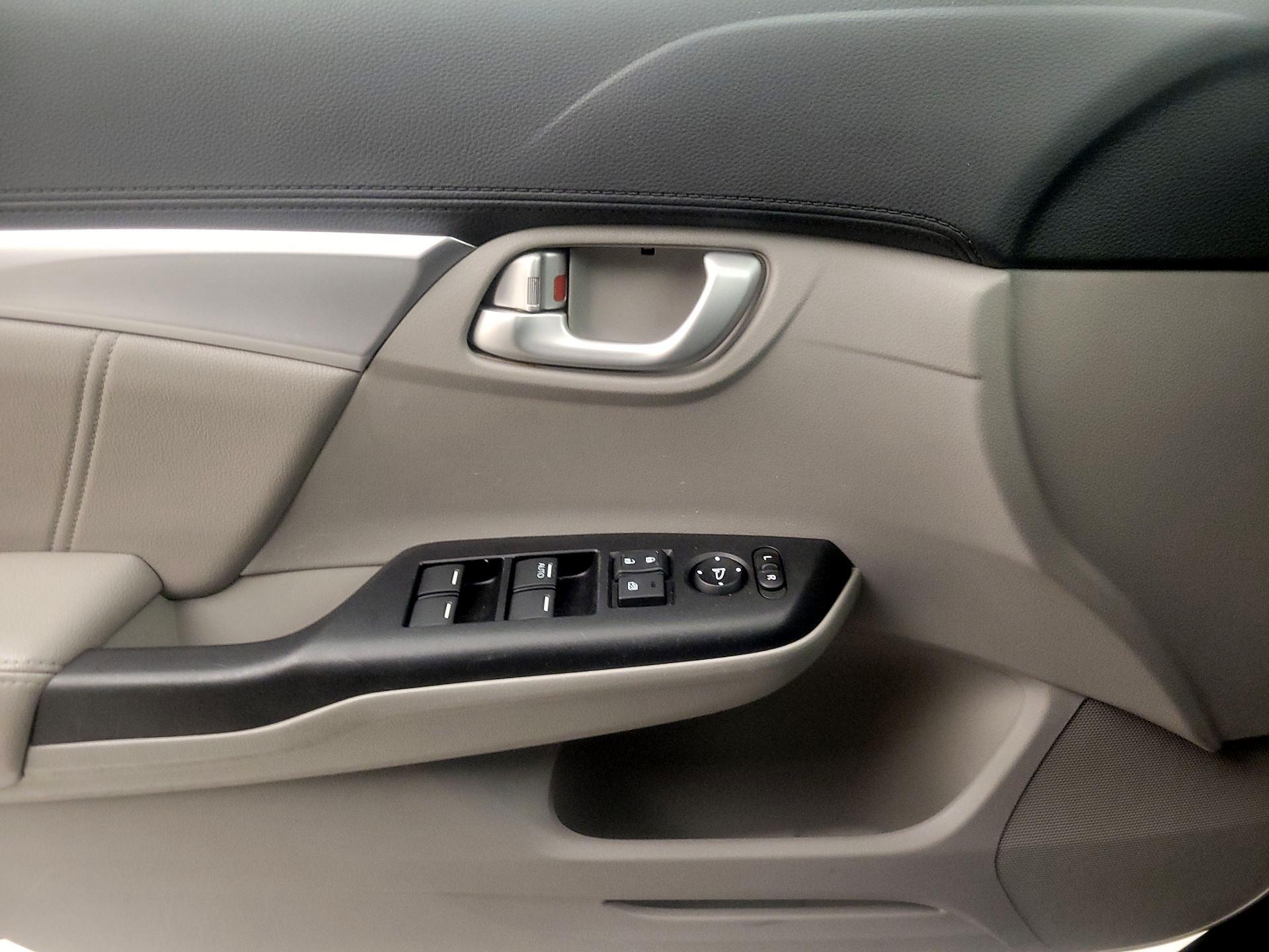 Thumbnail: 2014 Honda Civic - 12