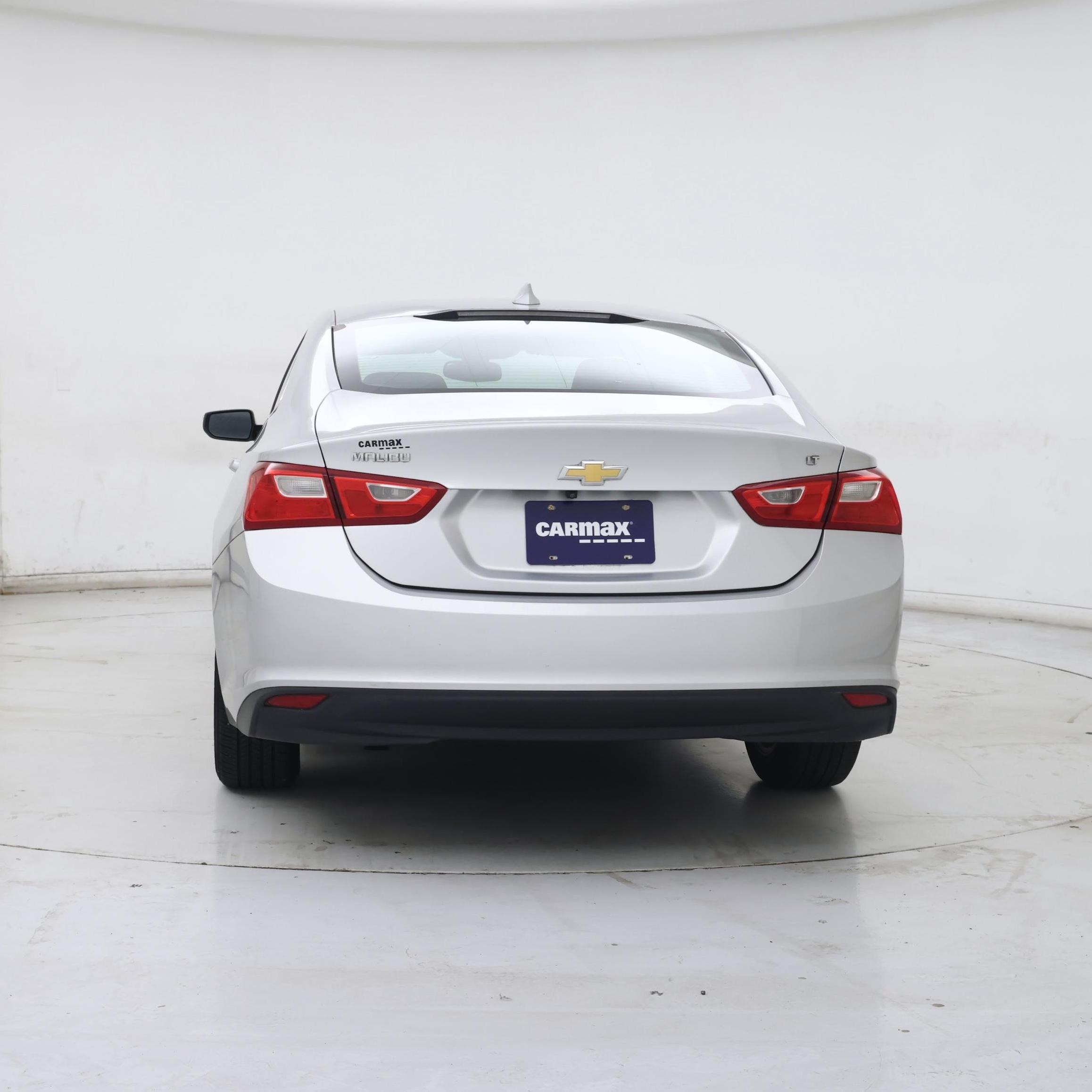 Thumbnail: 2016 Chevrolet Malibu - 6