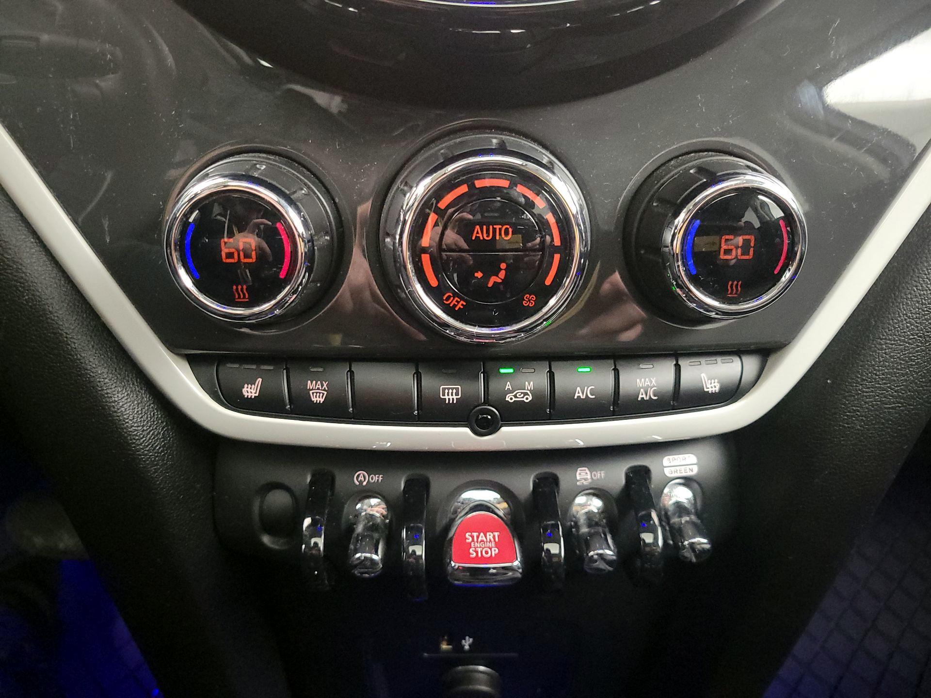 Thumbnail: 2020 MINI Cooper Countryman - 17