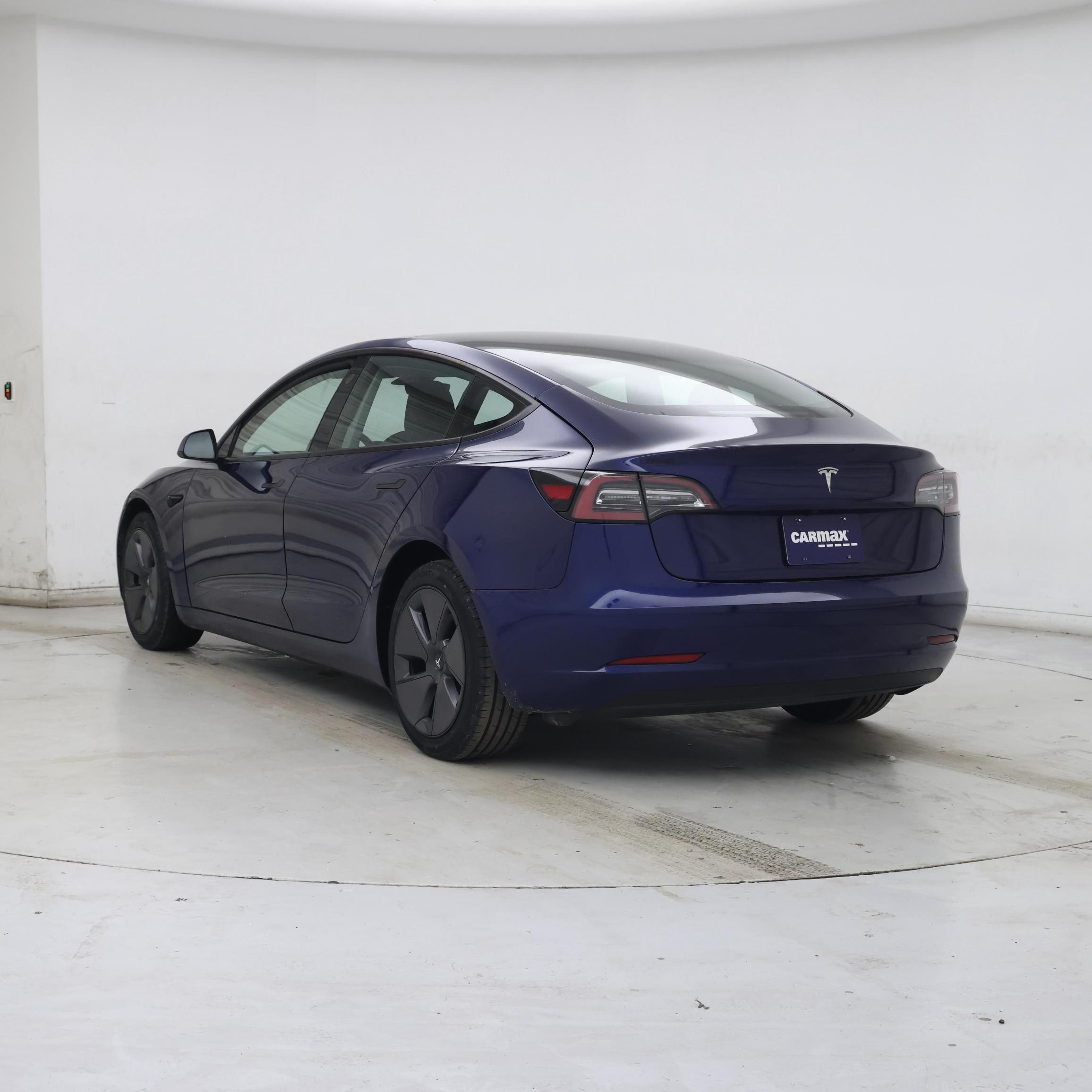 Thumbnail: 2022 Tesla Model 3 - 2