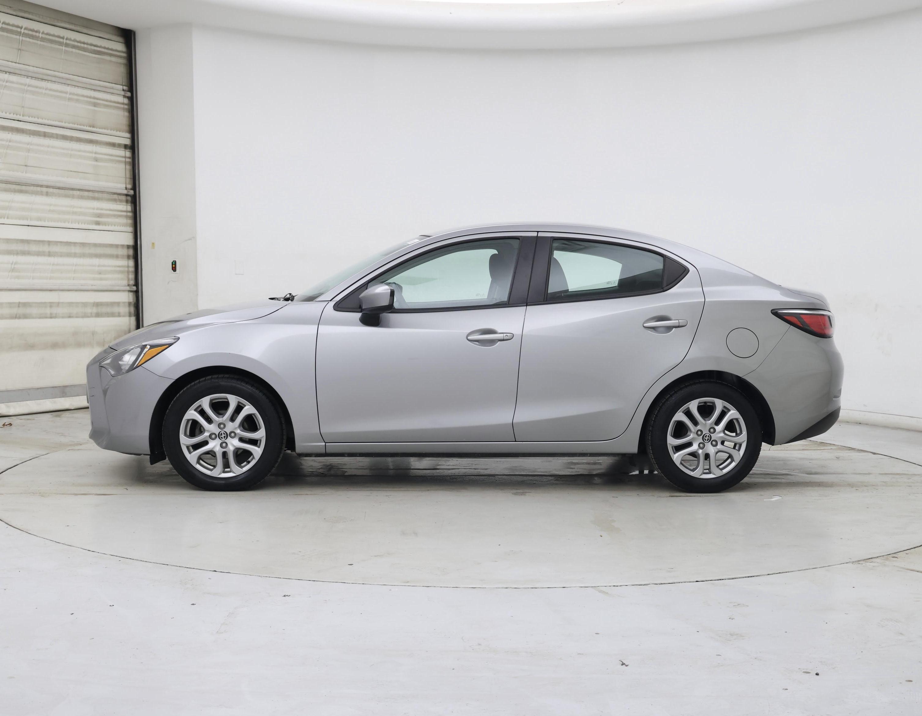 Thumbnail: 2016 Scion iA - 3