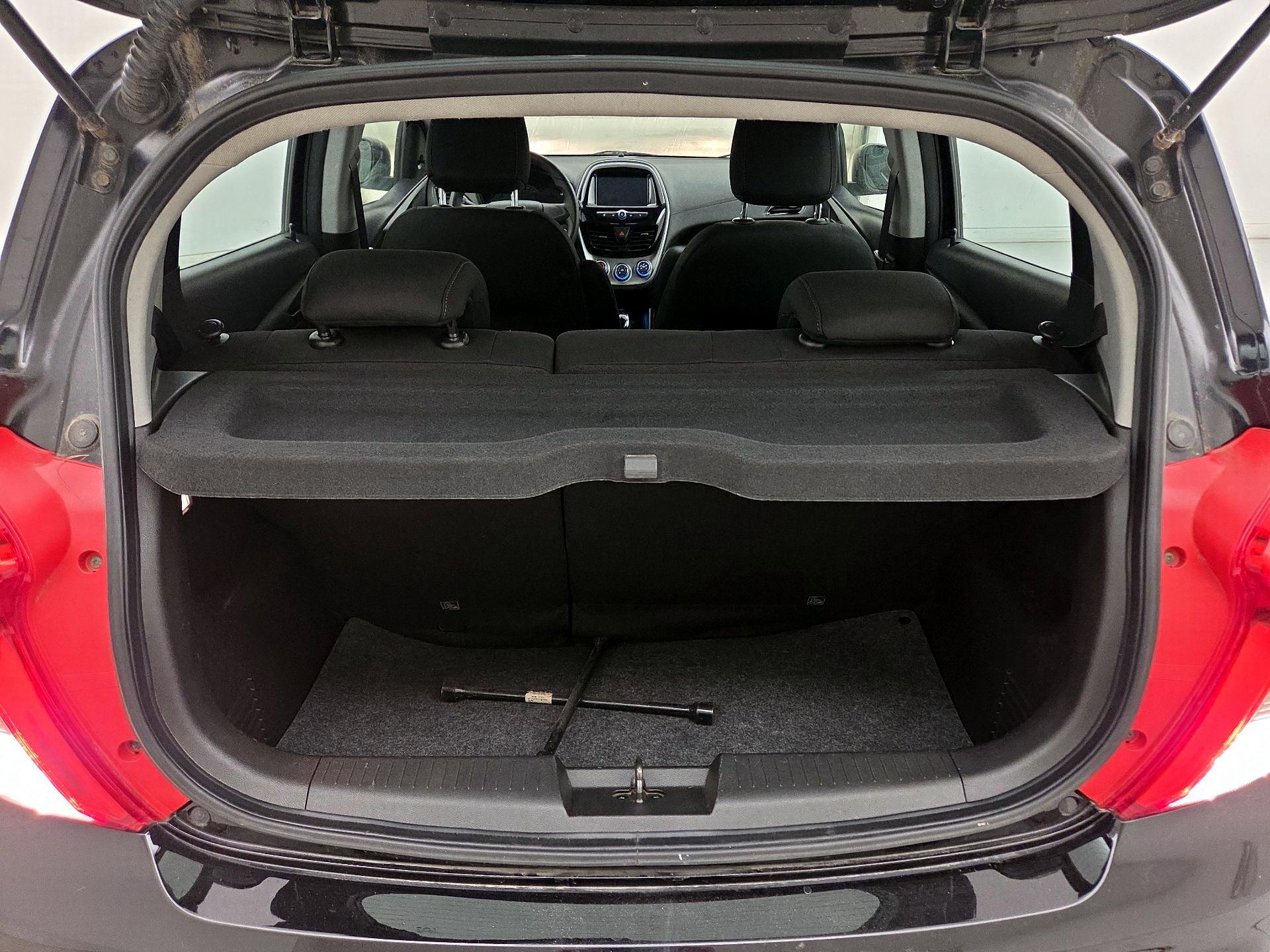 Thumbnail: 2017 Chevrolet Spark - 20