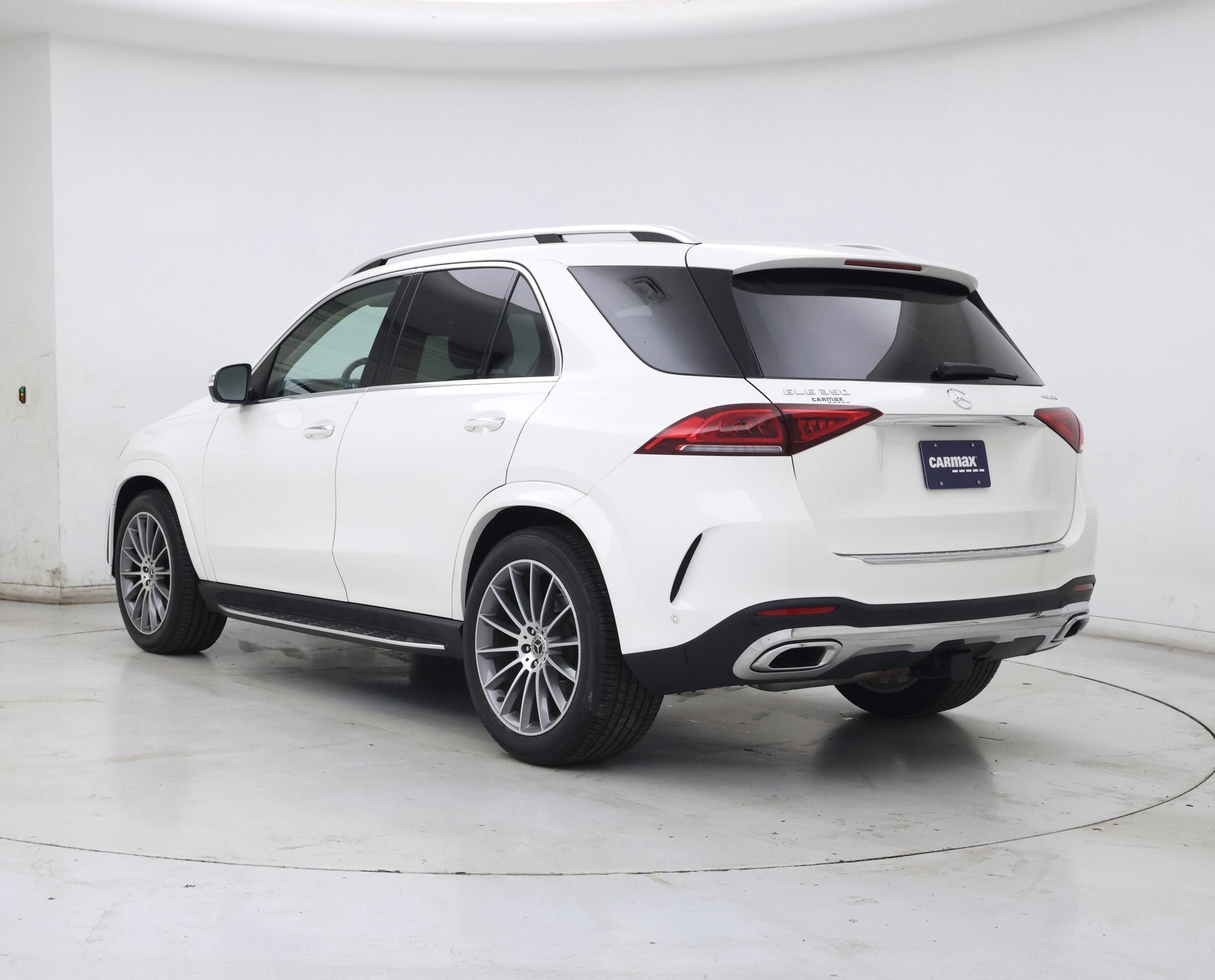 Thumbnail: 2023 Mercedes-Benz GLE - 2