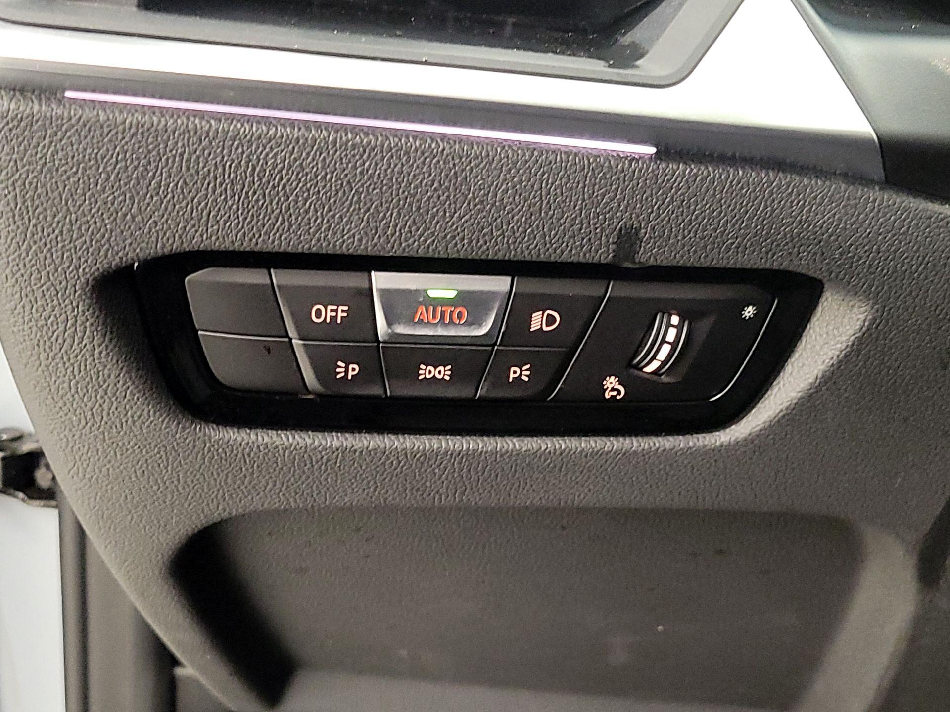 Thumbnail: 2024 BMW 4 Series - 13