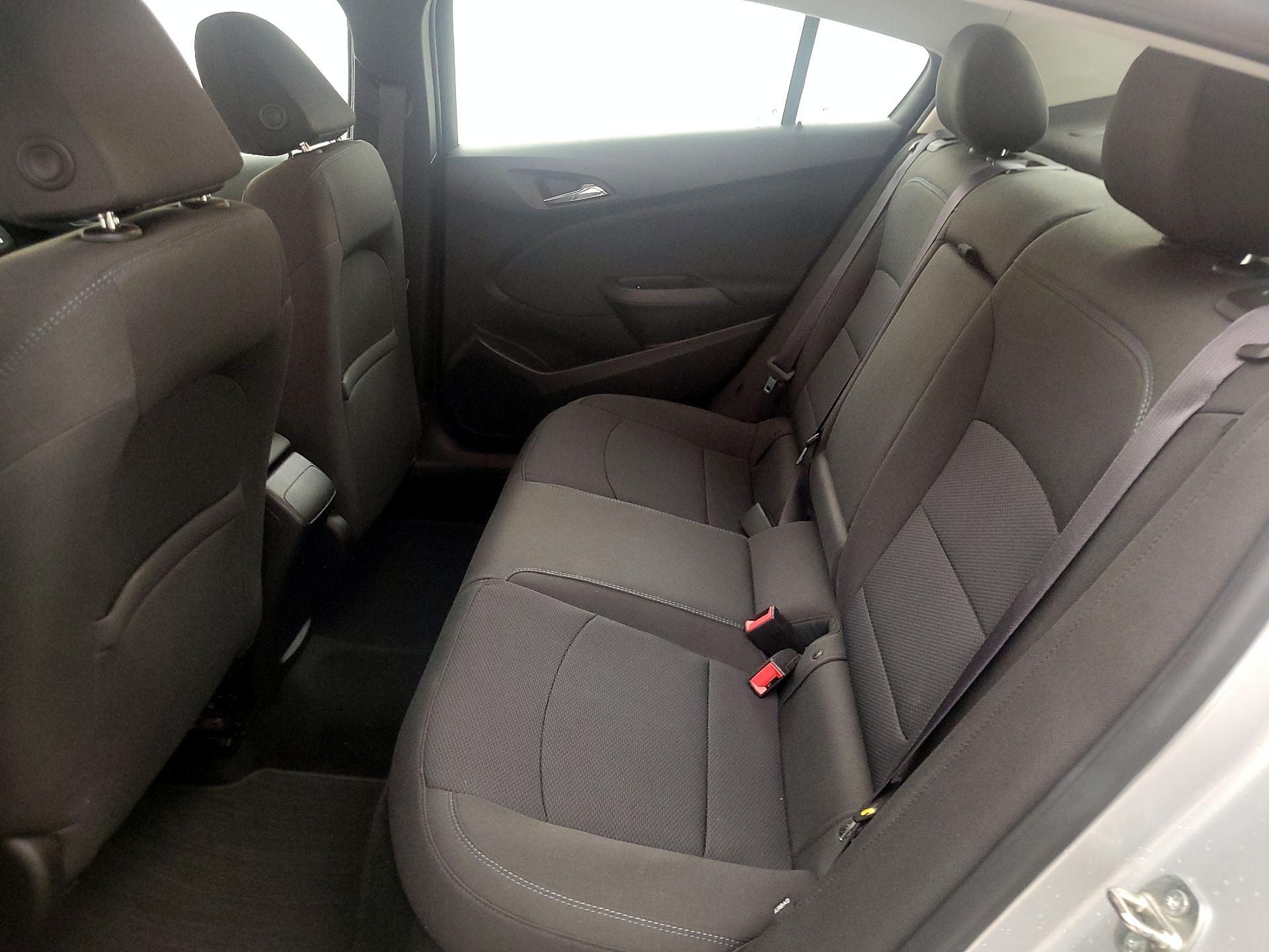 Thumbnail: 2016 Chevrolet Cruze - 19