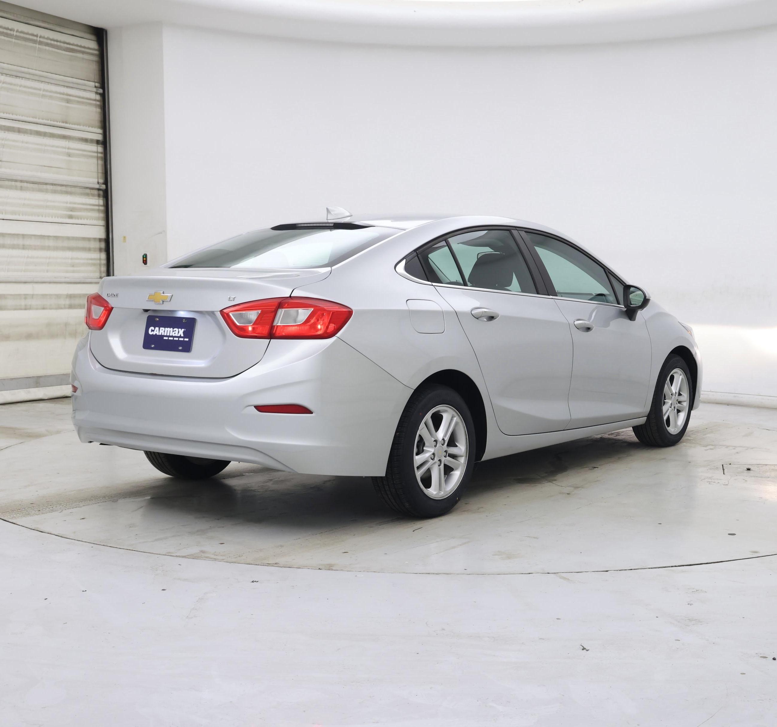 Thumbnail: 2016 Chevrolet Cruze - 8