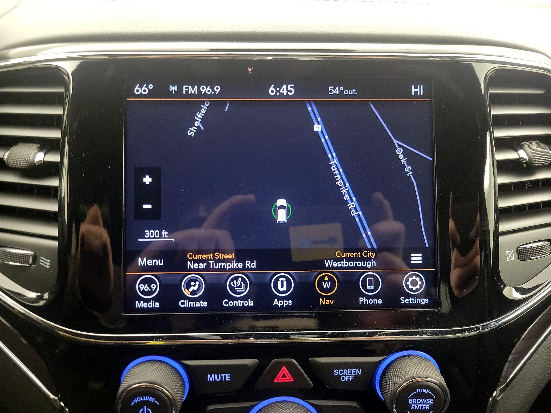 Thumbnail: 2020 Jeep Grand Cherokee - 14