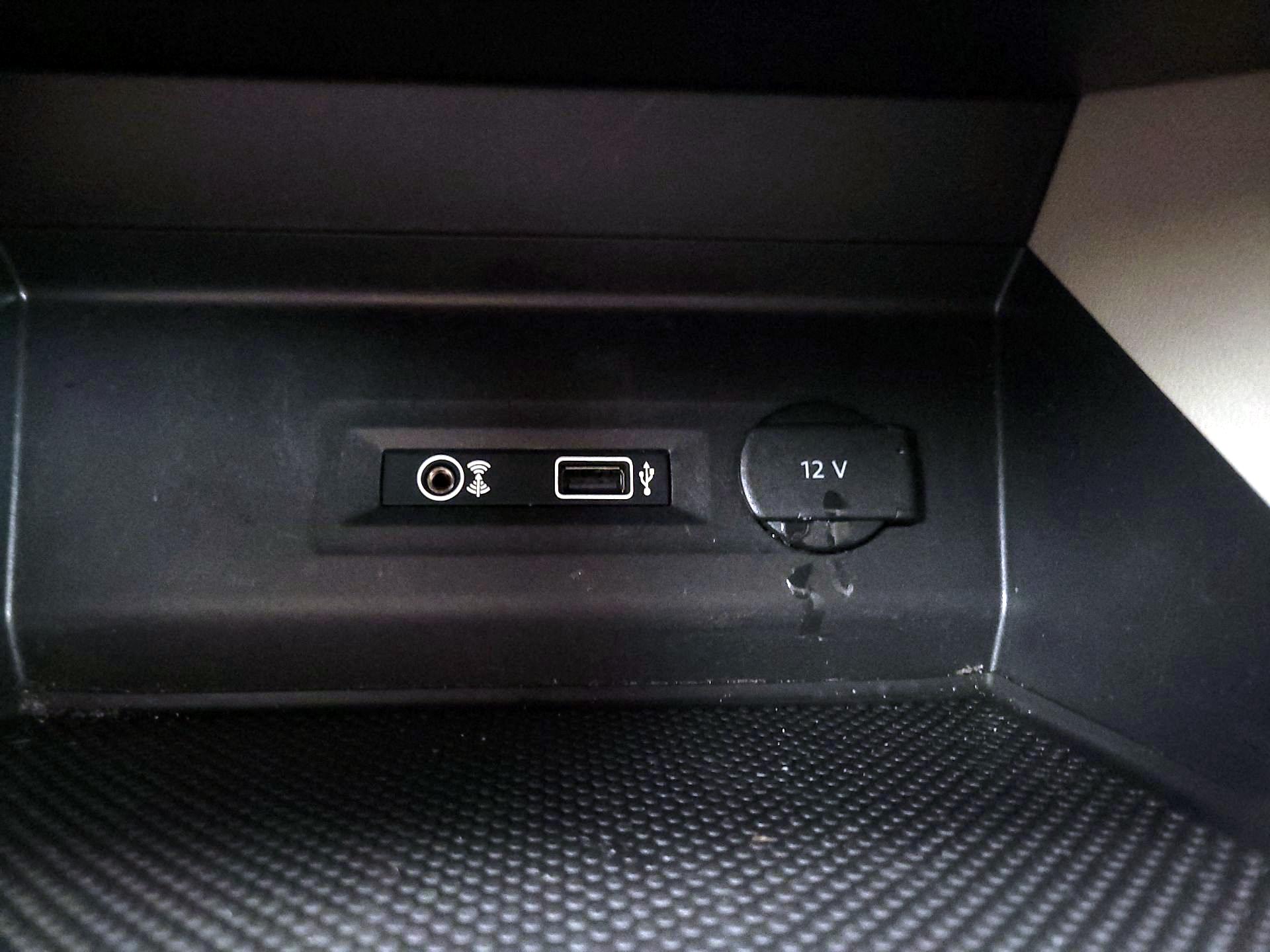 Thumbnail: 2018 Volkswagen Atlas - 18