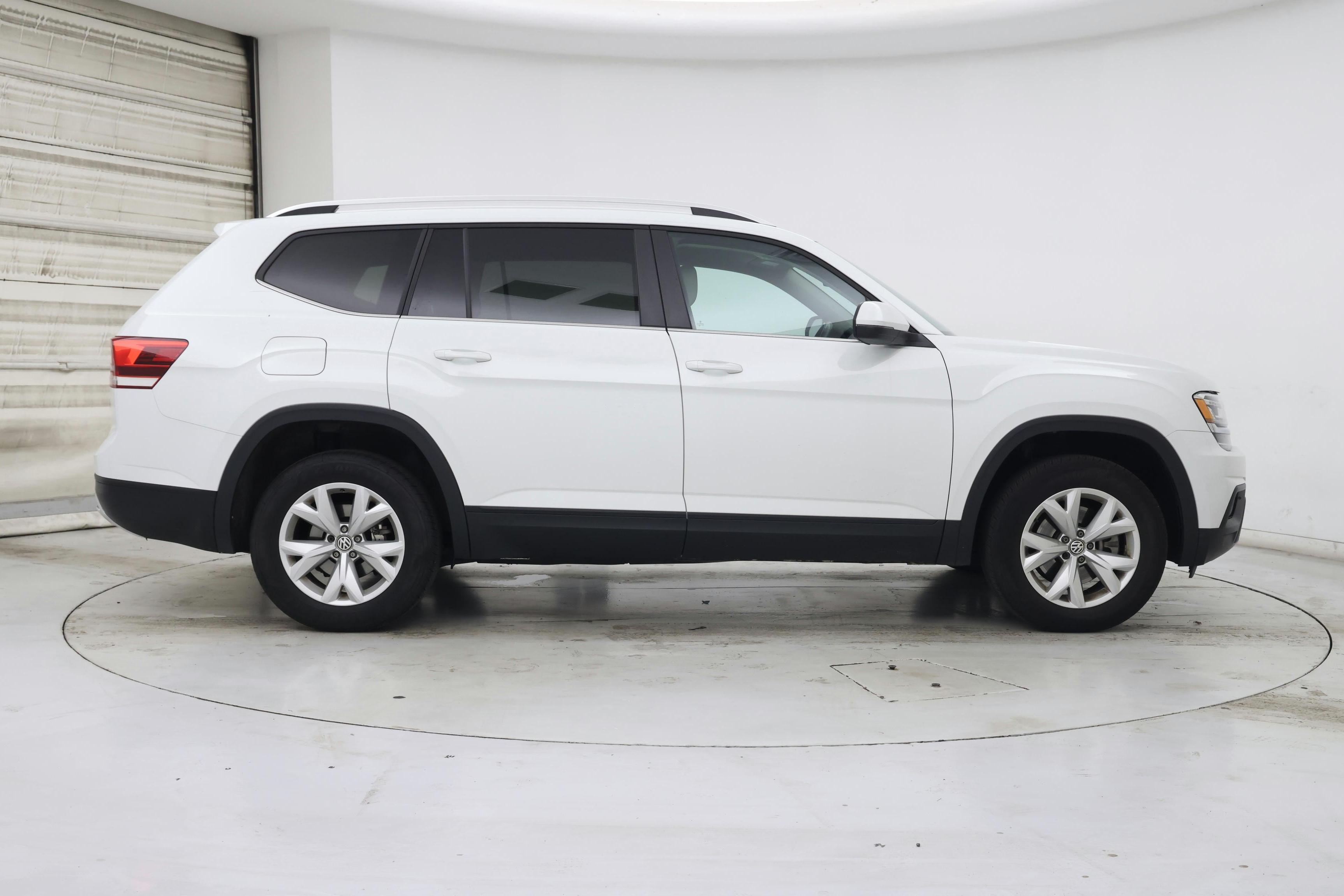 Thumbnail: 2018 Volkswagen Atlas - 7