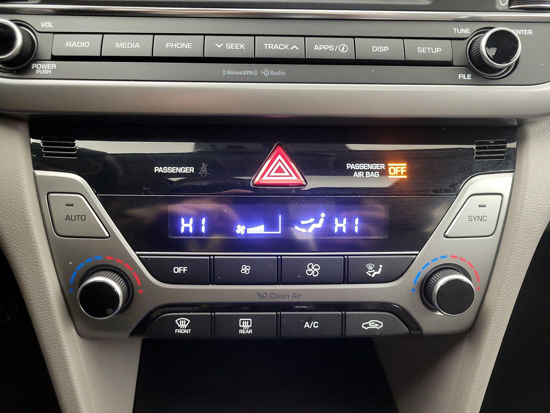 Thumbnail: 2018 Hyundai Elantra - 16