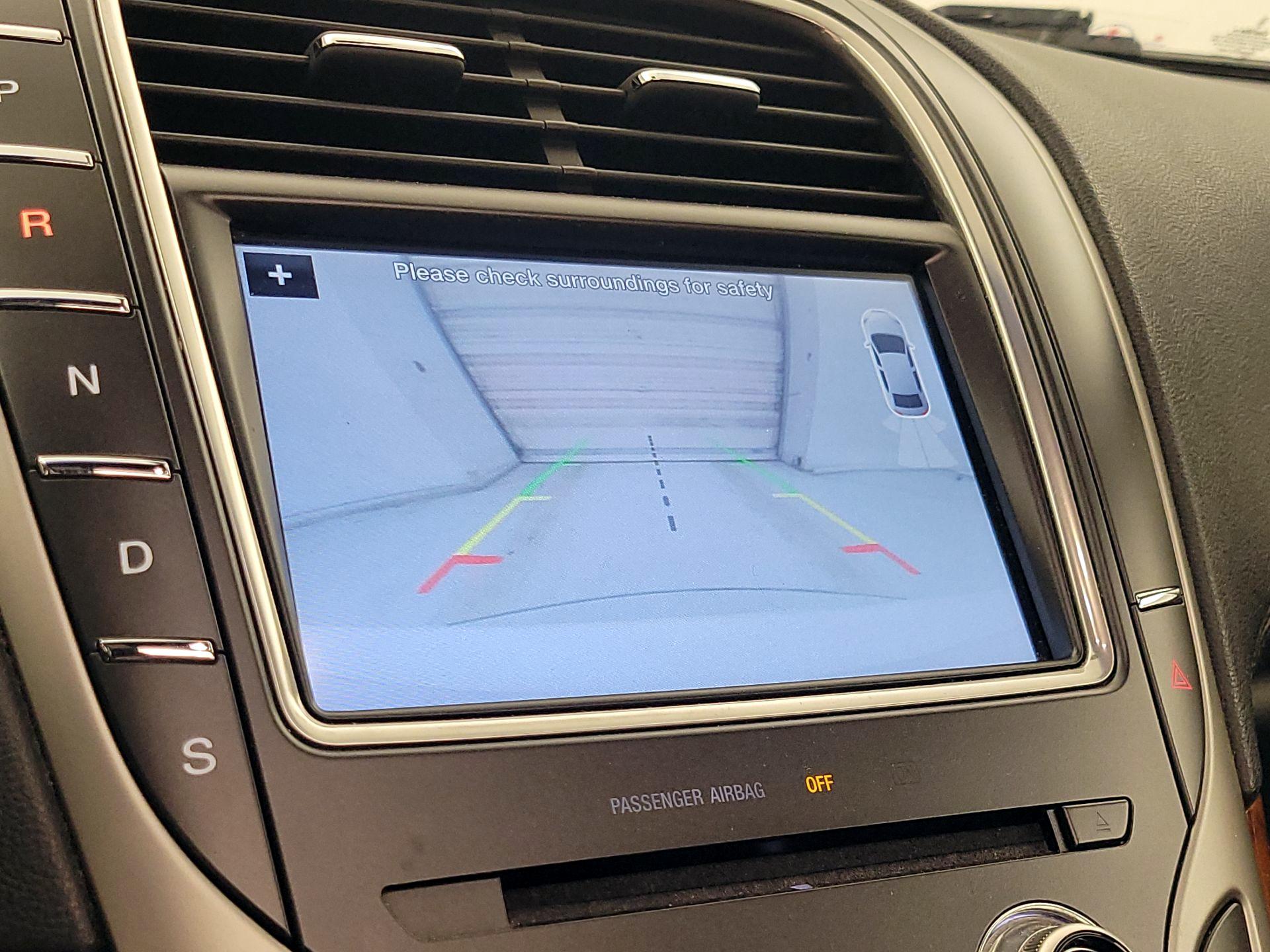 Thumbnail: 2016 Lincoln MKX - 14