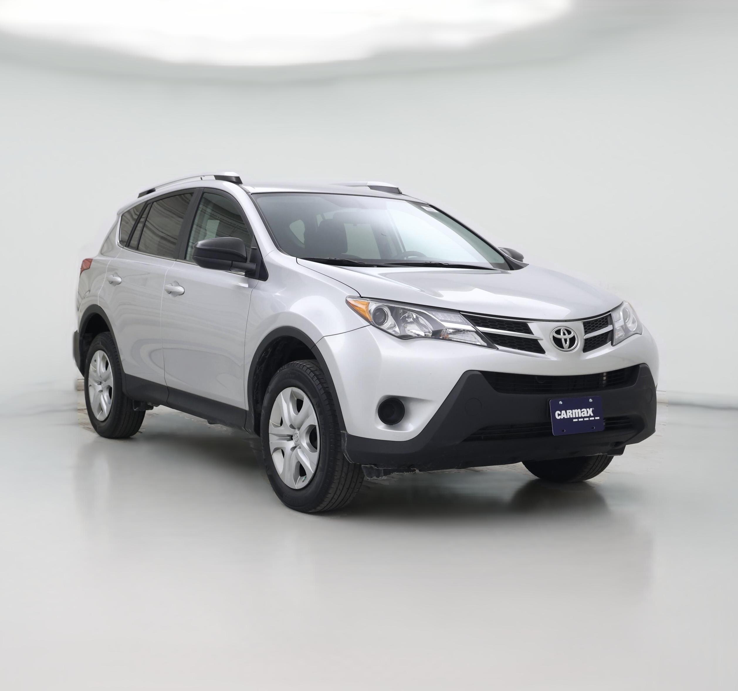 Thumbnail: 2015 Toyota RAV4 - 1