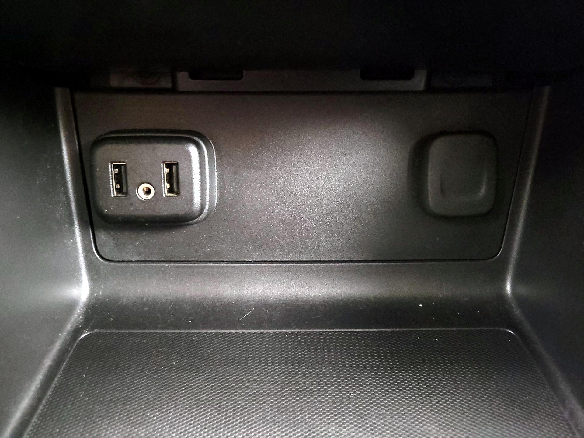 Thumbnail: 2021 GMC Canyon - 18