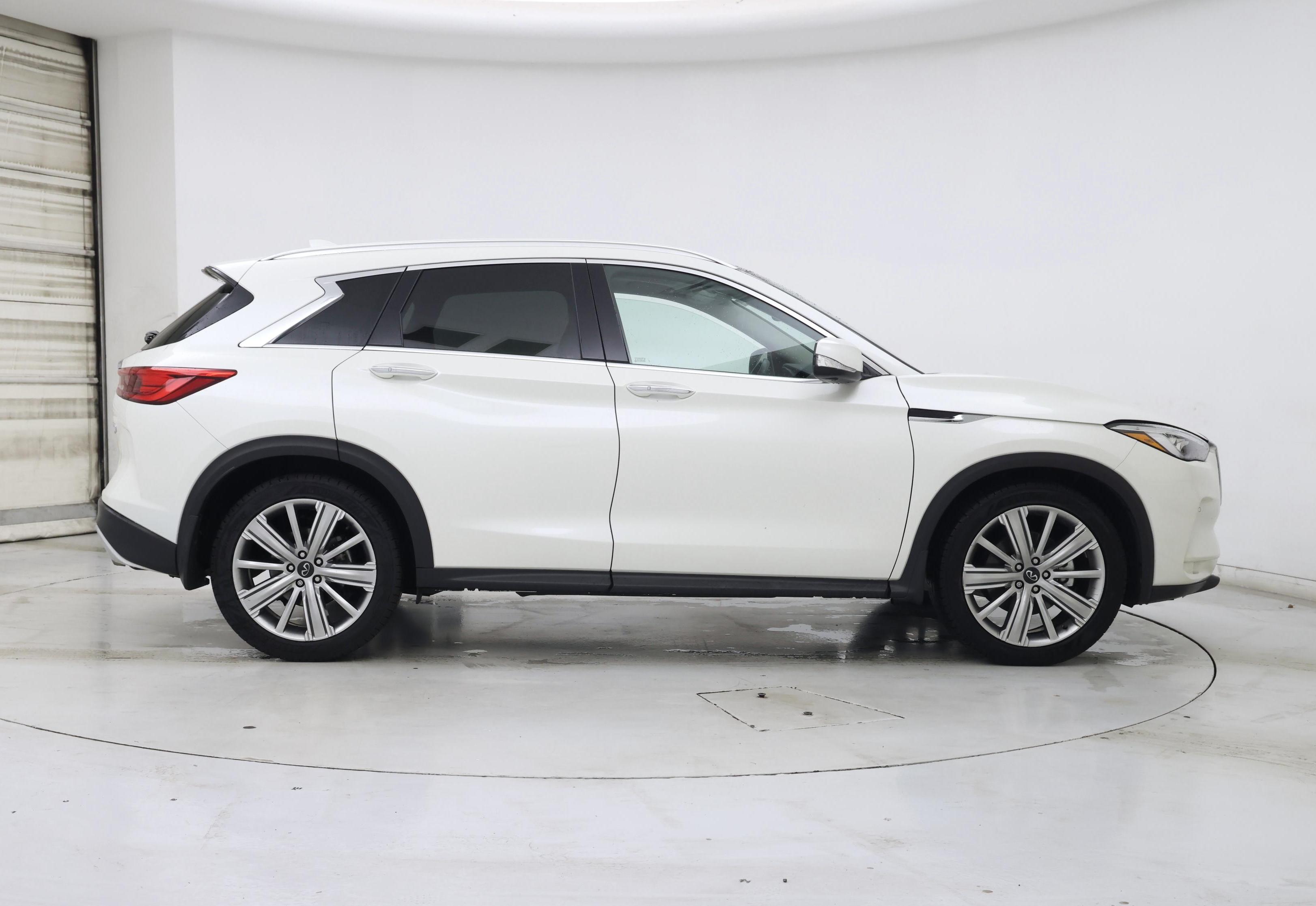 Thumbnail: 2022 INFINITI QX50 - 7