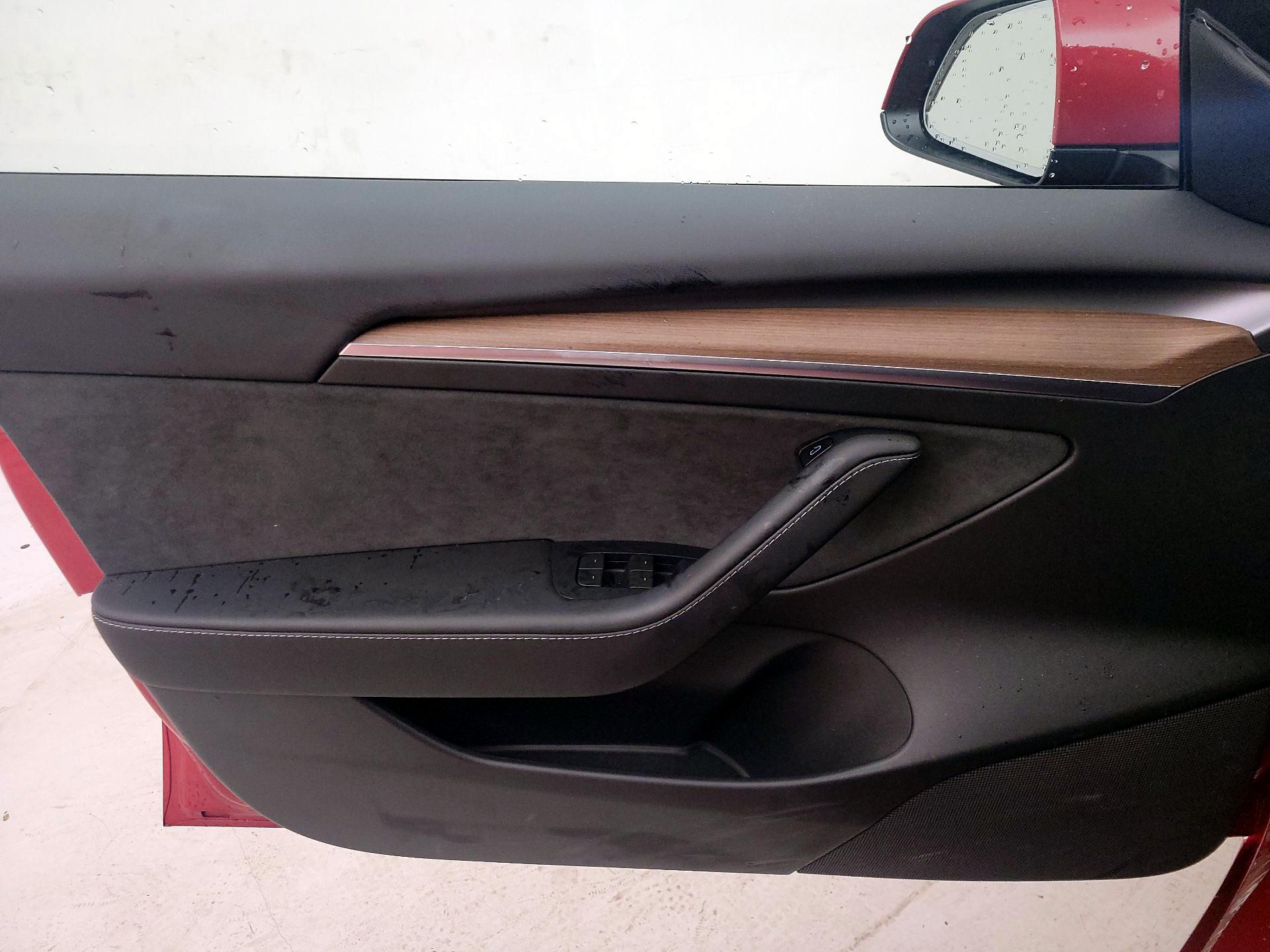 Thumbnail: 2023 Tesla Model 3 - 12