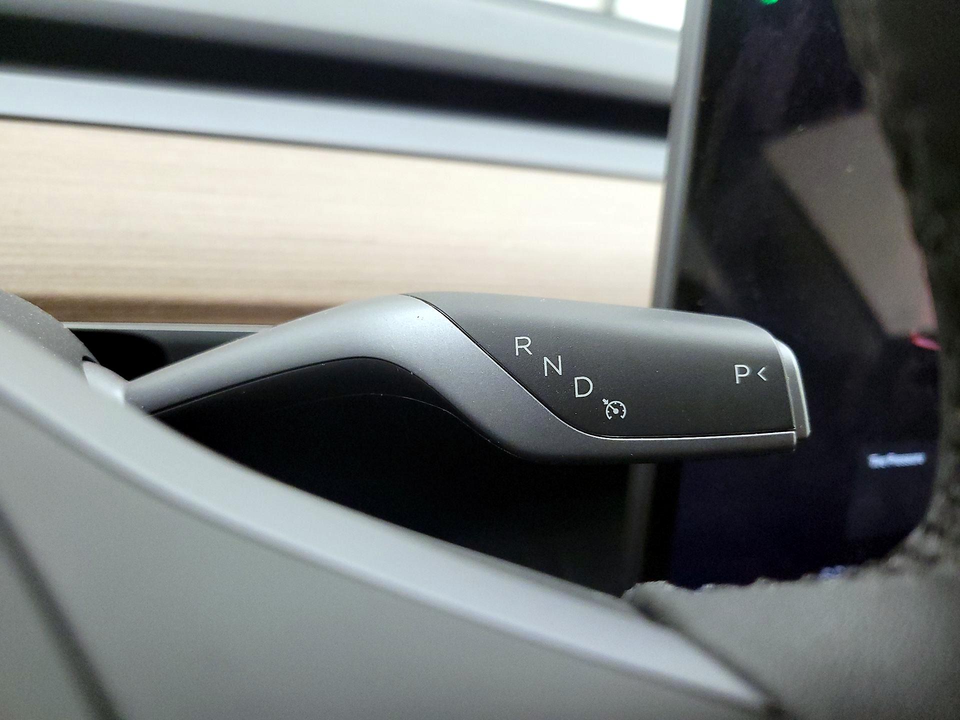 Thumbnail: 2023 Tesla Model 3 - 17