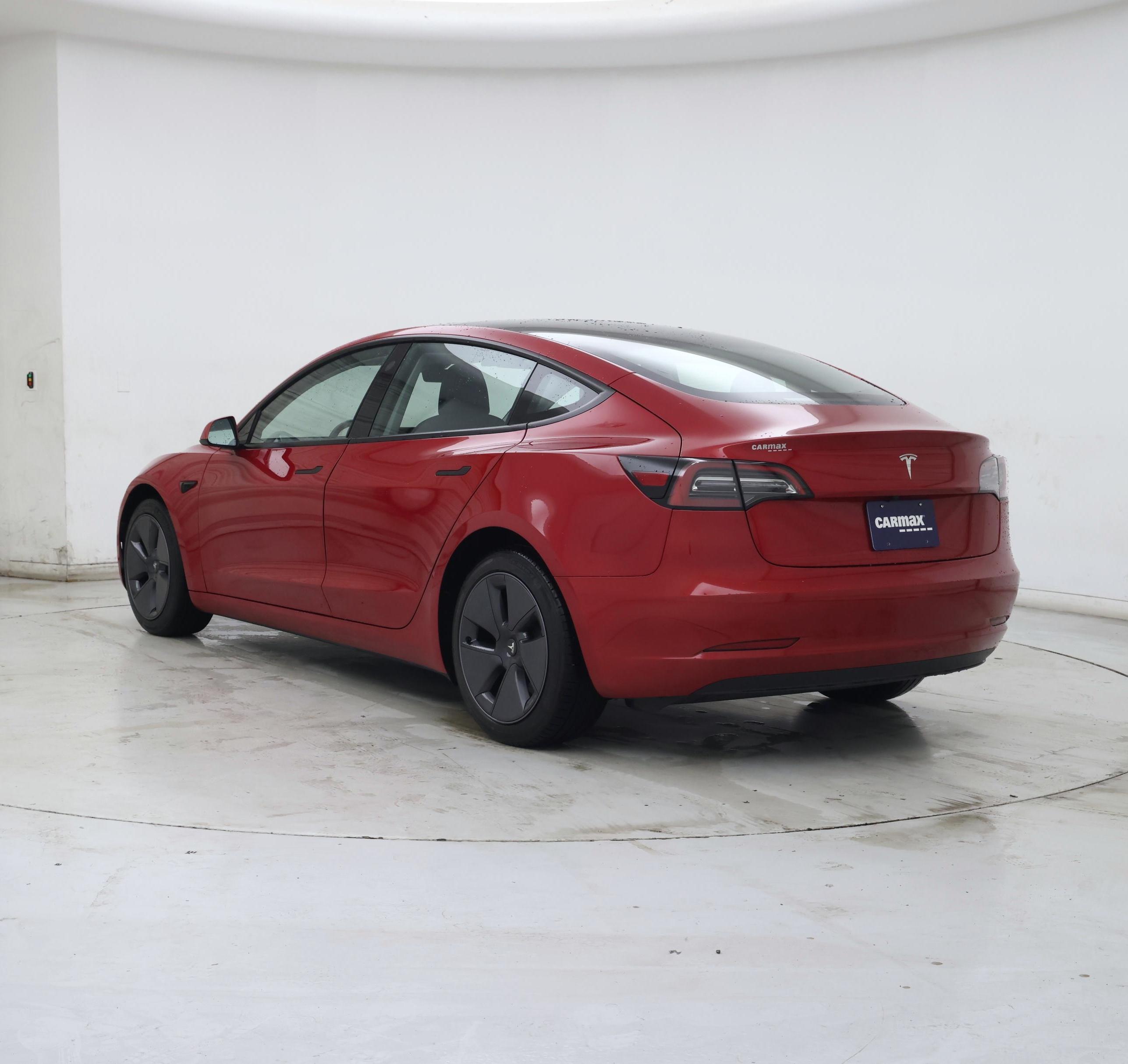 Thumbnail: 2023 Tesla Model 3 - 2