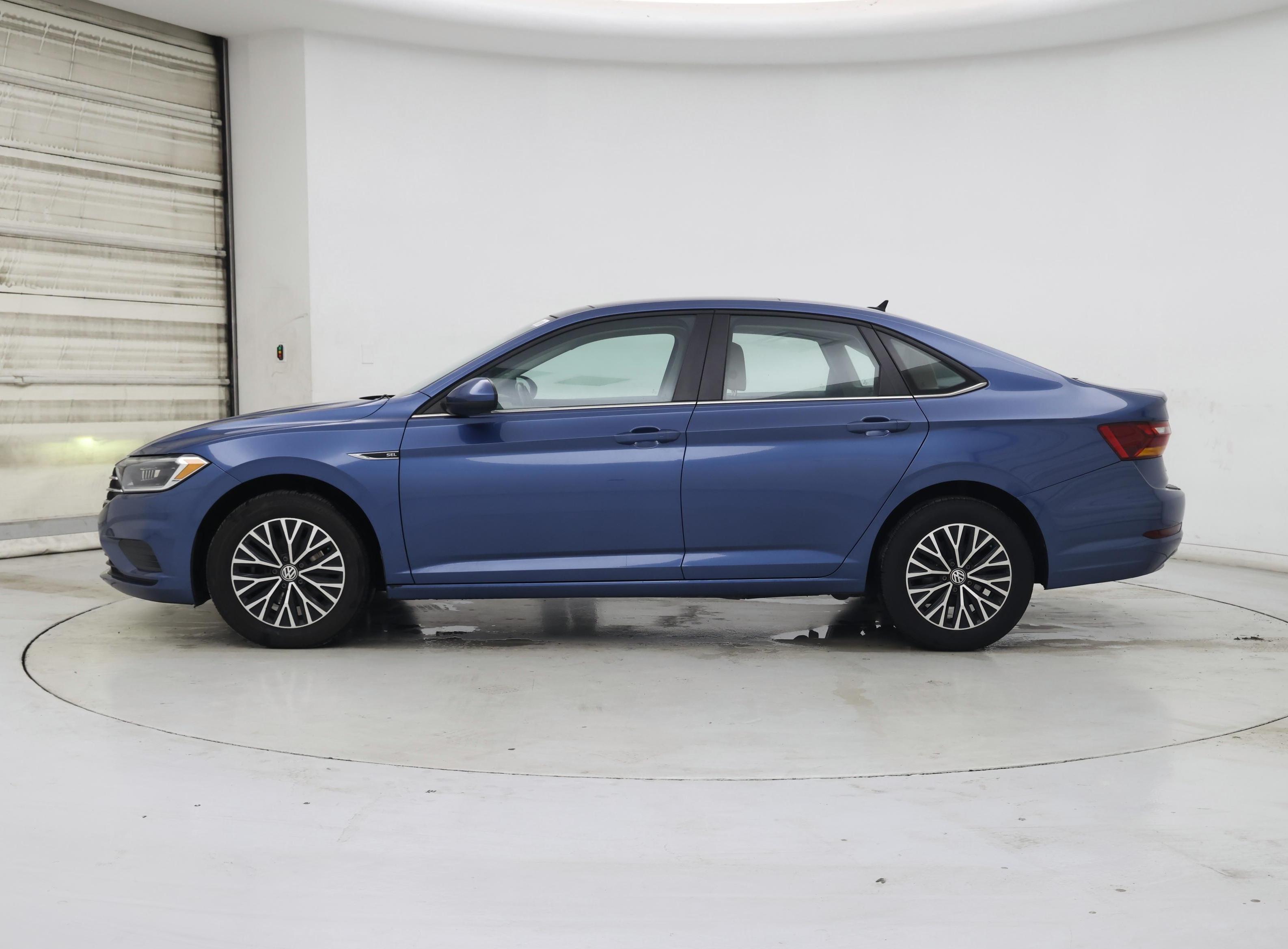 Thumbnail: 2019 Volkswagen Jetta - 3