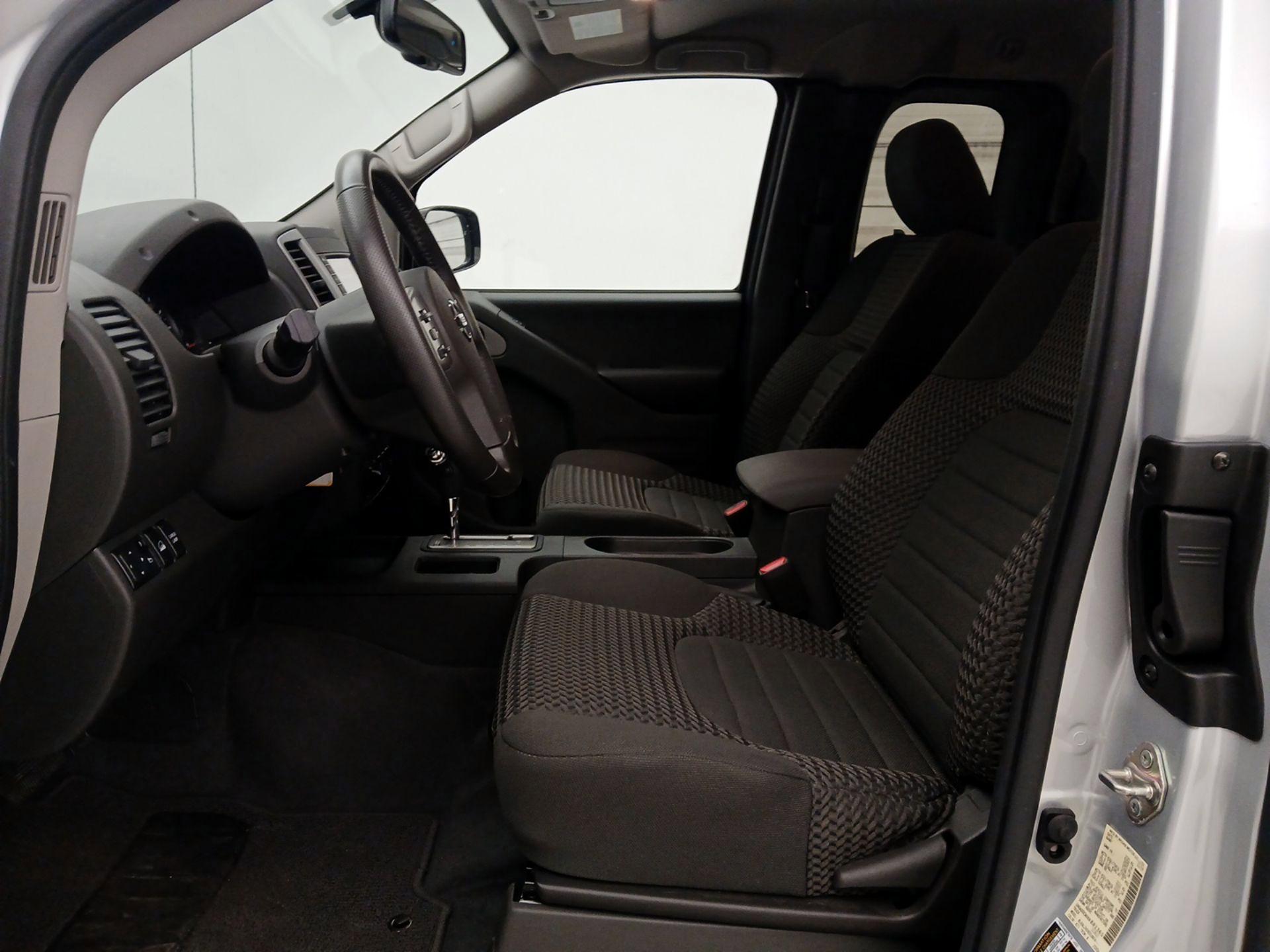 Thumbnail: 2019 Nissan Frontier - 11