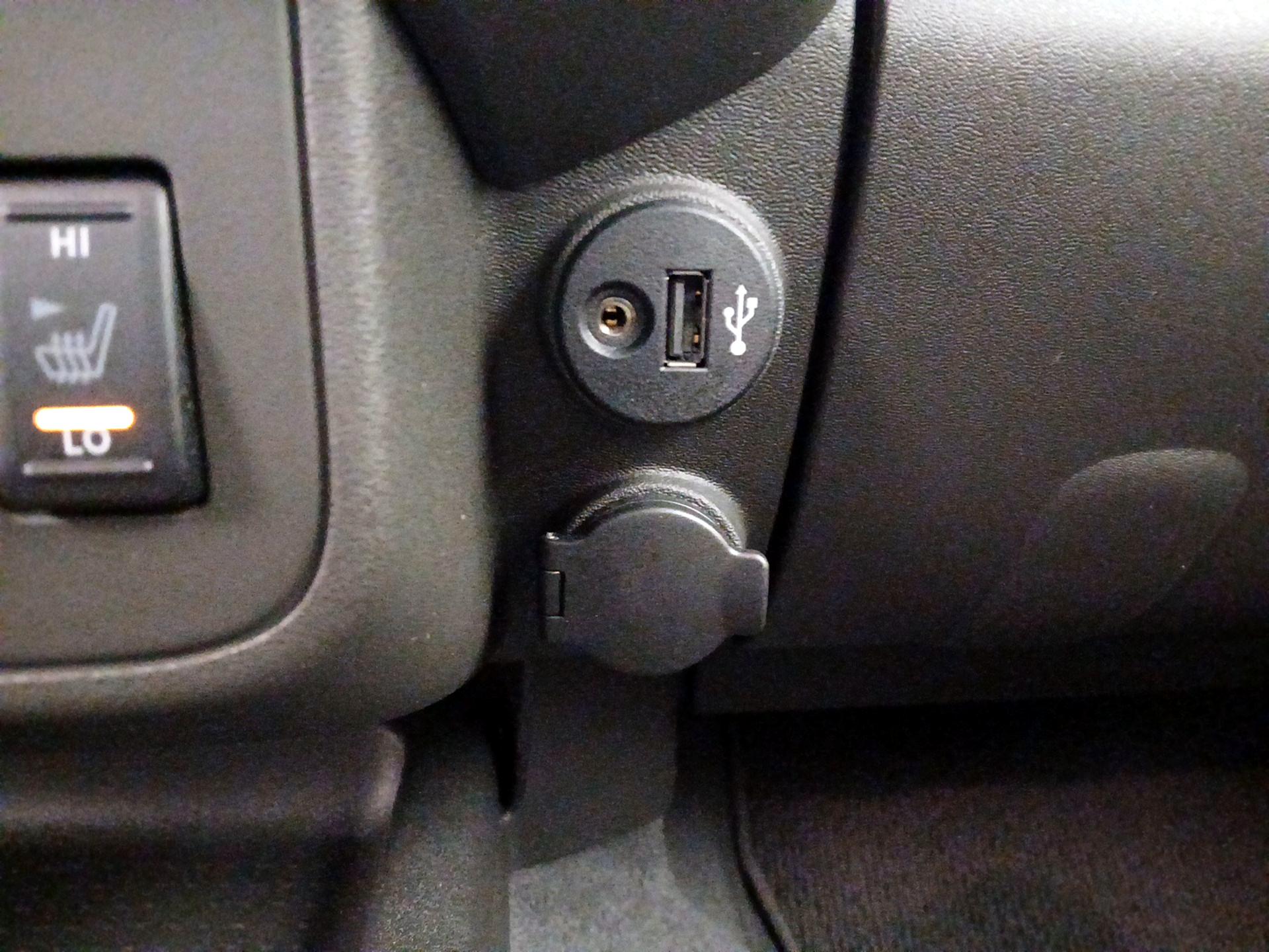 Thumbnail: 2019 Nissan Frontier - 18