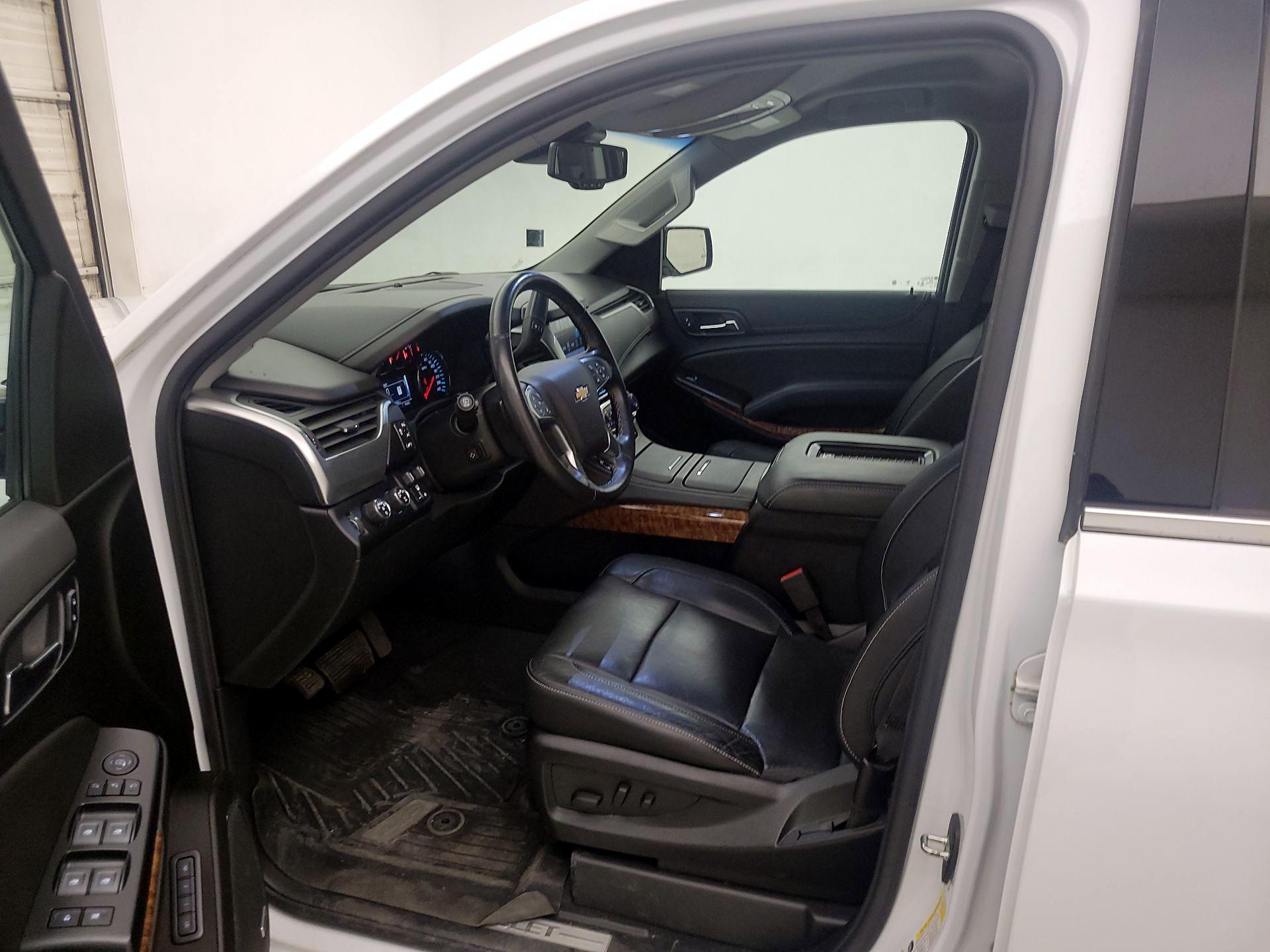 Thumbnail: 2020 Chevrolet Suburban - 11