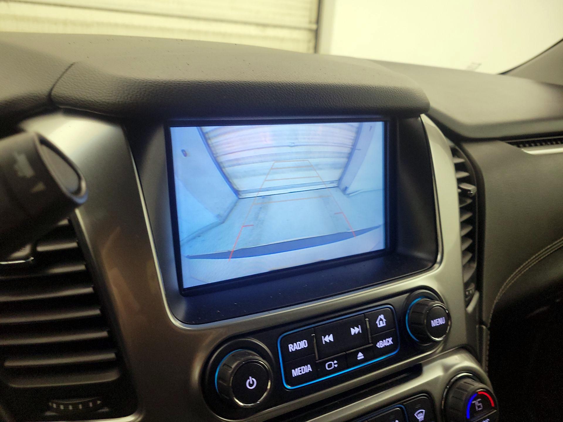 Thumbnail: 2020 Chevrolet Suburban - 14