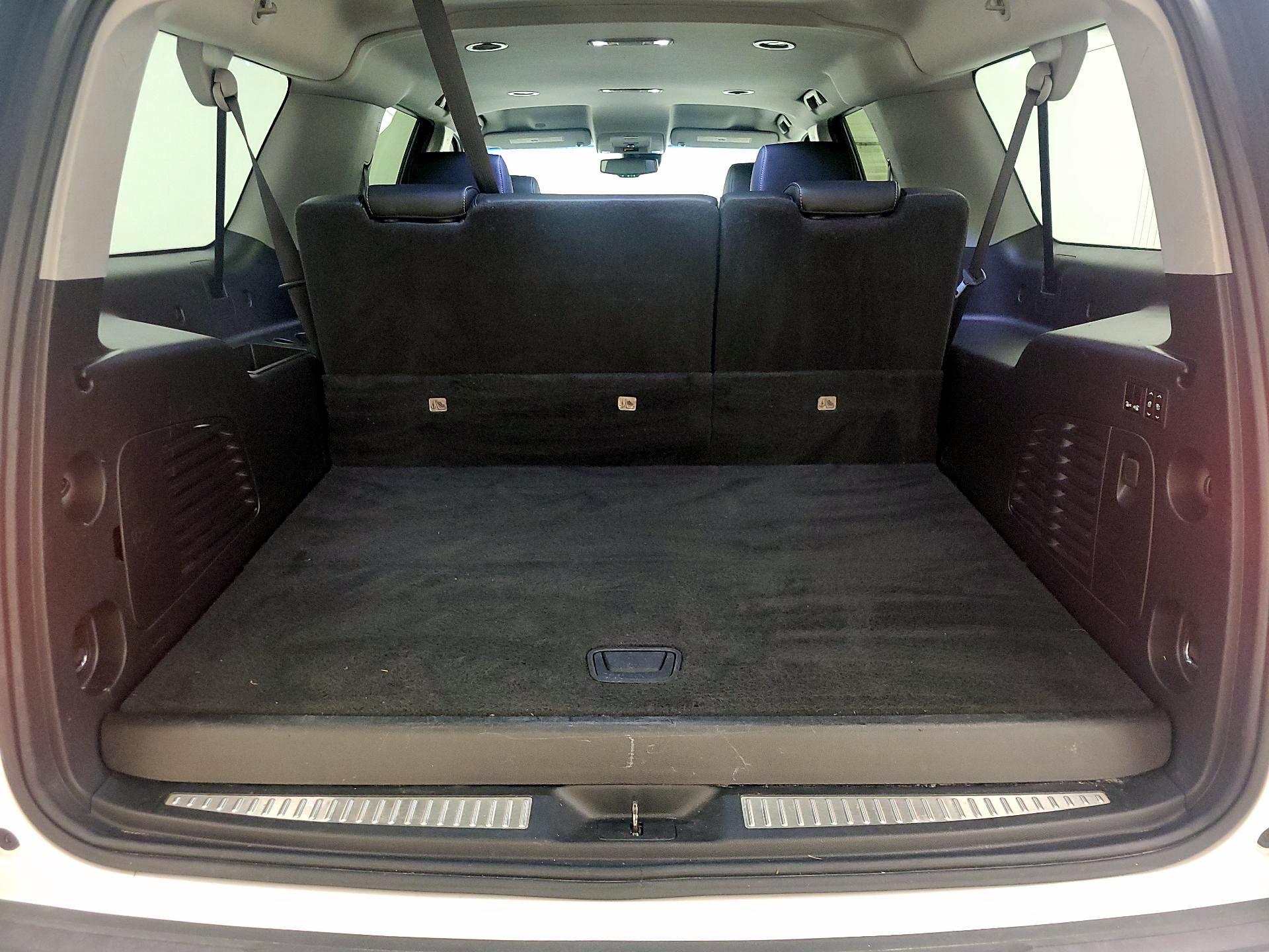 Thumbnail: 2020 Chevrolet Suburban - 20